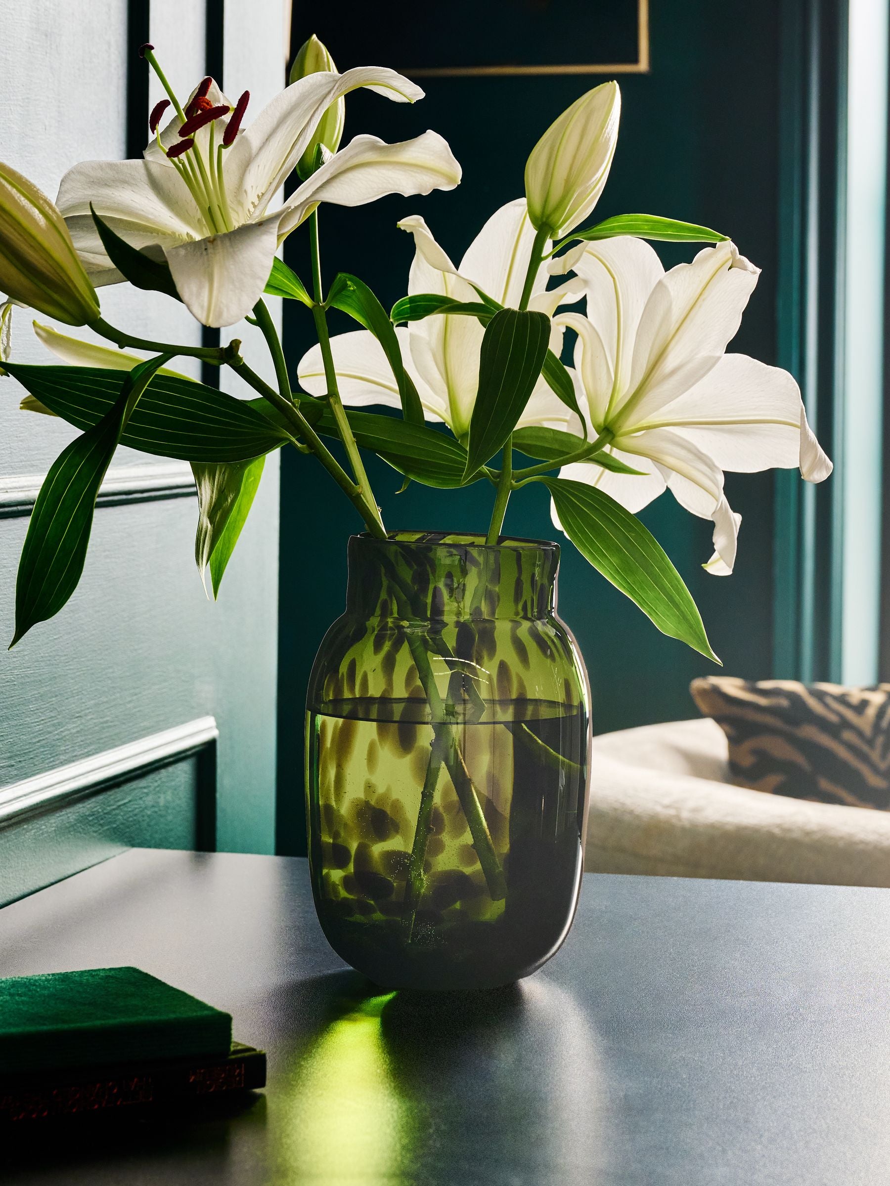 Green Medium Glass Confetti Vase