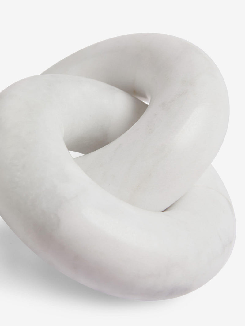 White Marble Knot Ornament 16cm (British brand)