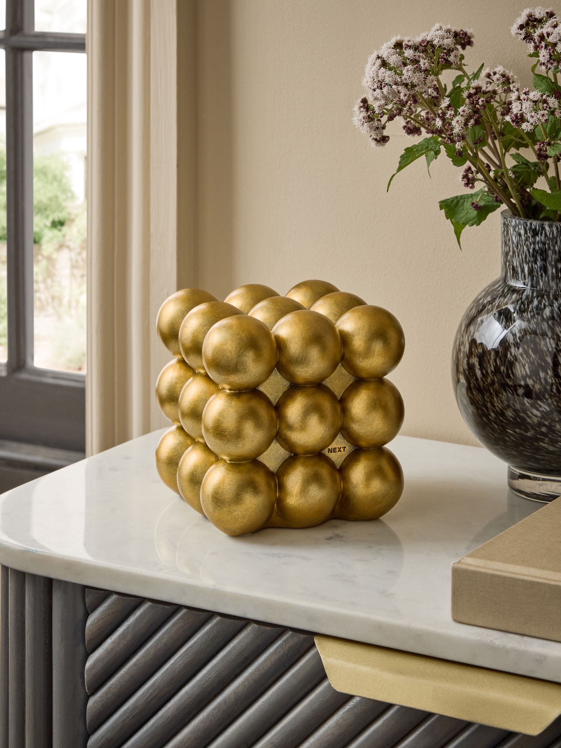 Gold bubble cube ornament 11.5cm cube, UK version