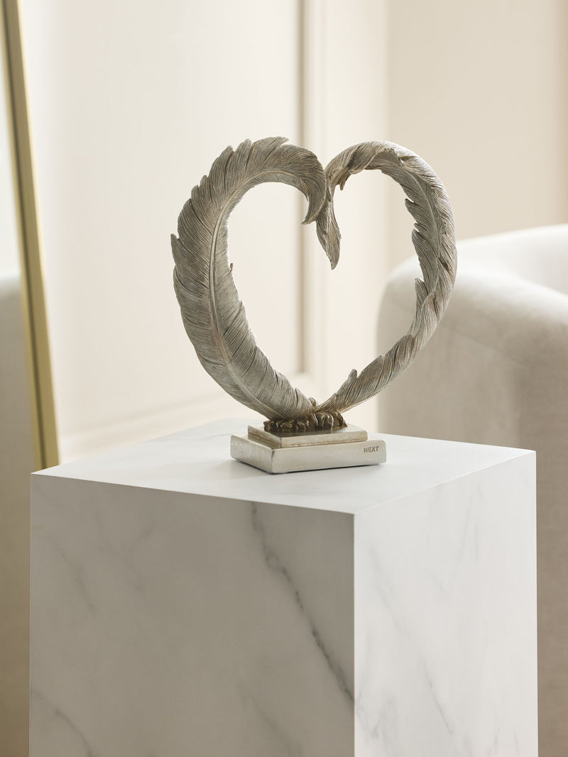 Silver feather heart room decoration ornament 20.5cm height (British brand)