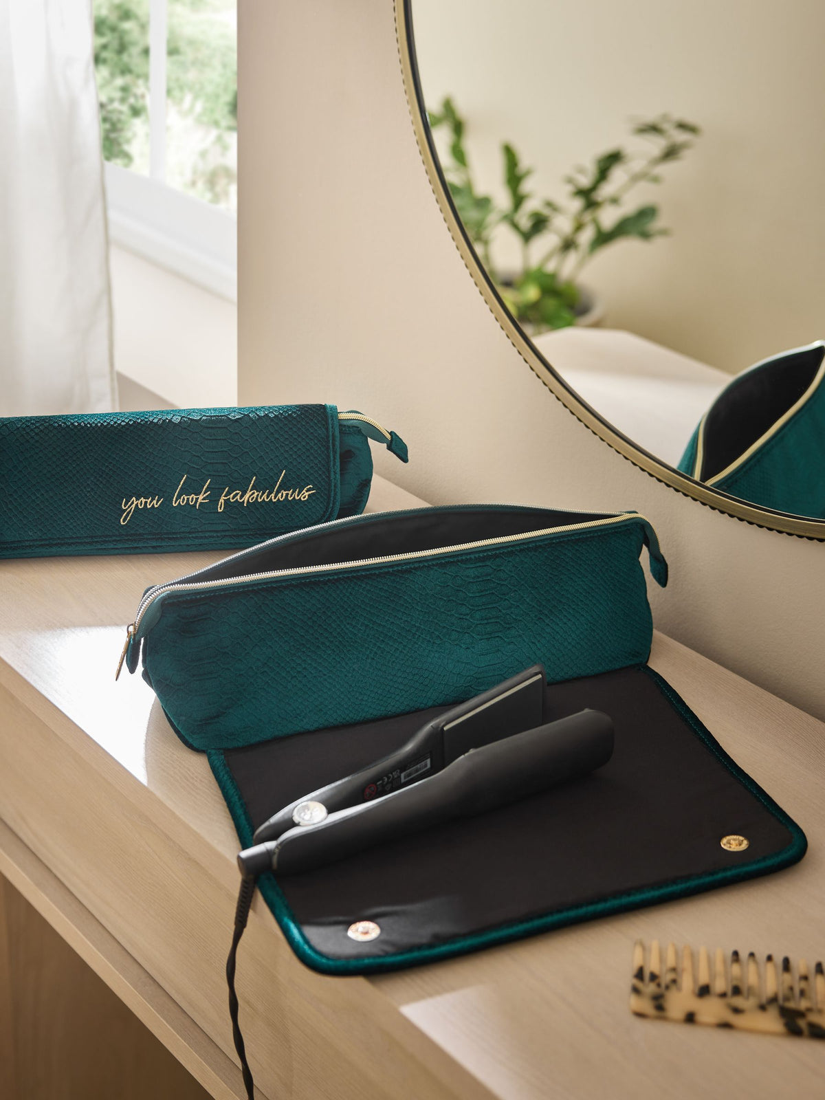Hair Tools Bag with Heatproof Mat