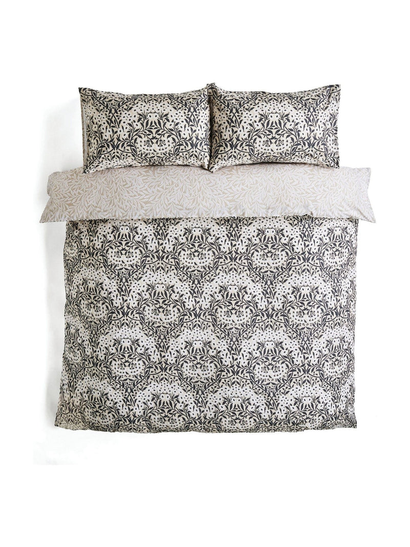William Morris At Home Natural Michaelmas Daisy duvet cover and pillowcase set (British brand)