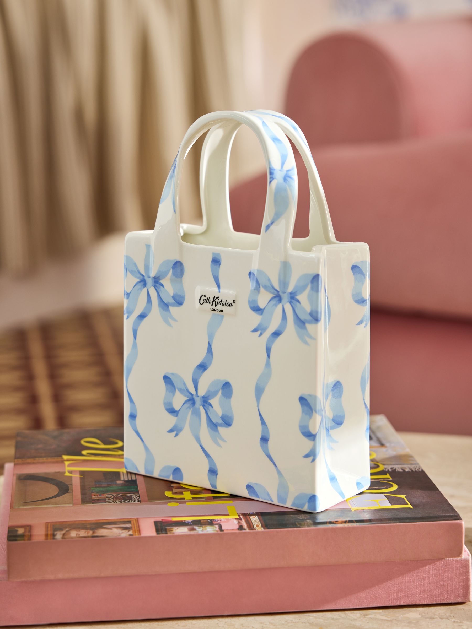 Blue Bow Handbag Vase