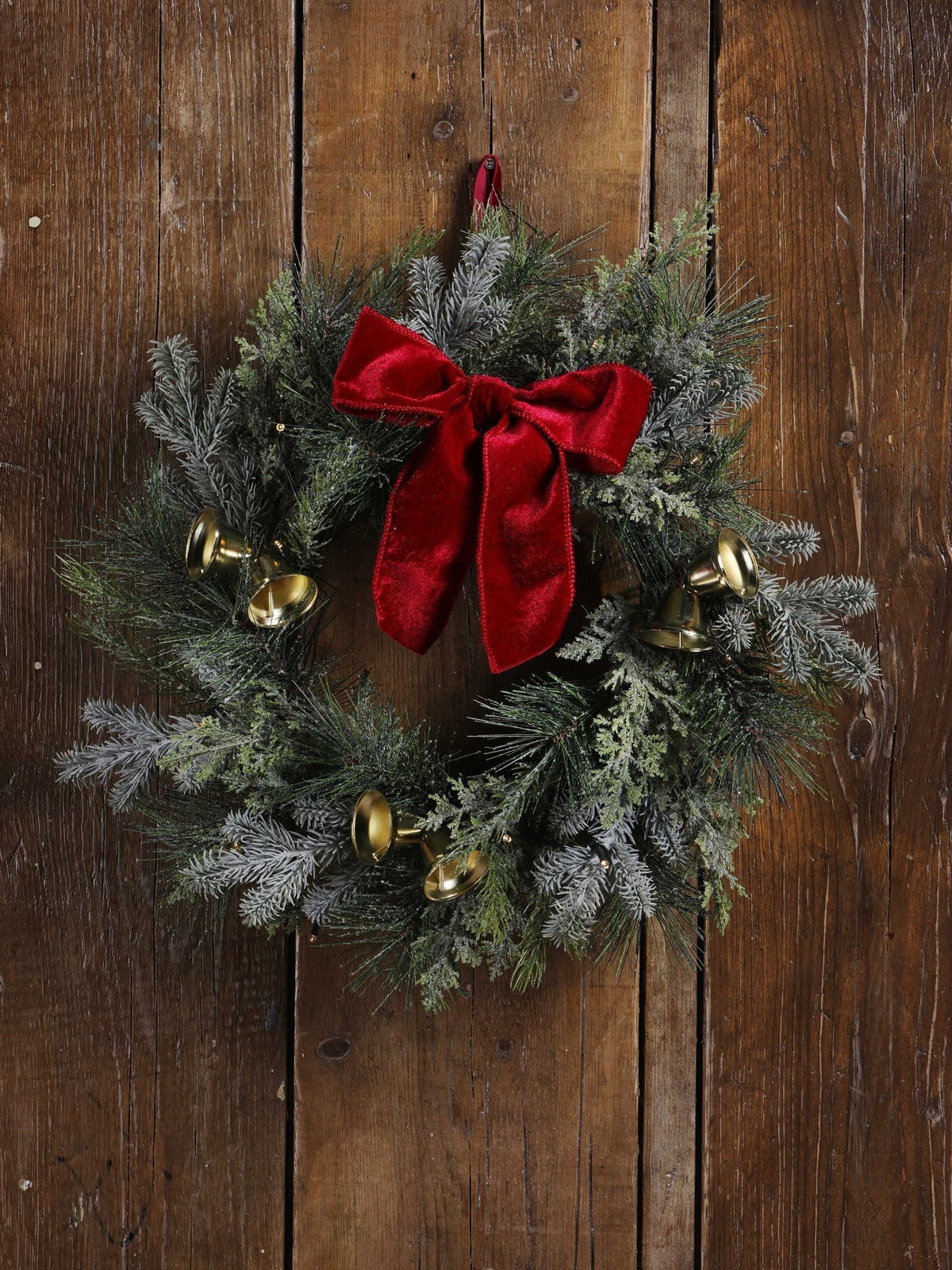 Laura Ashley Green 40cm Pre Lit Wreath With Bells