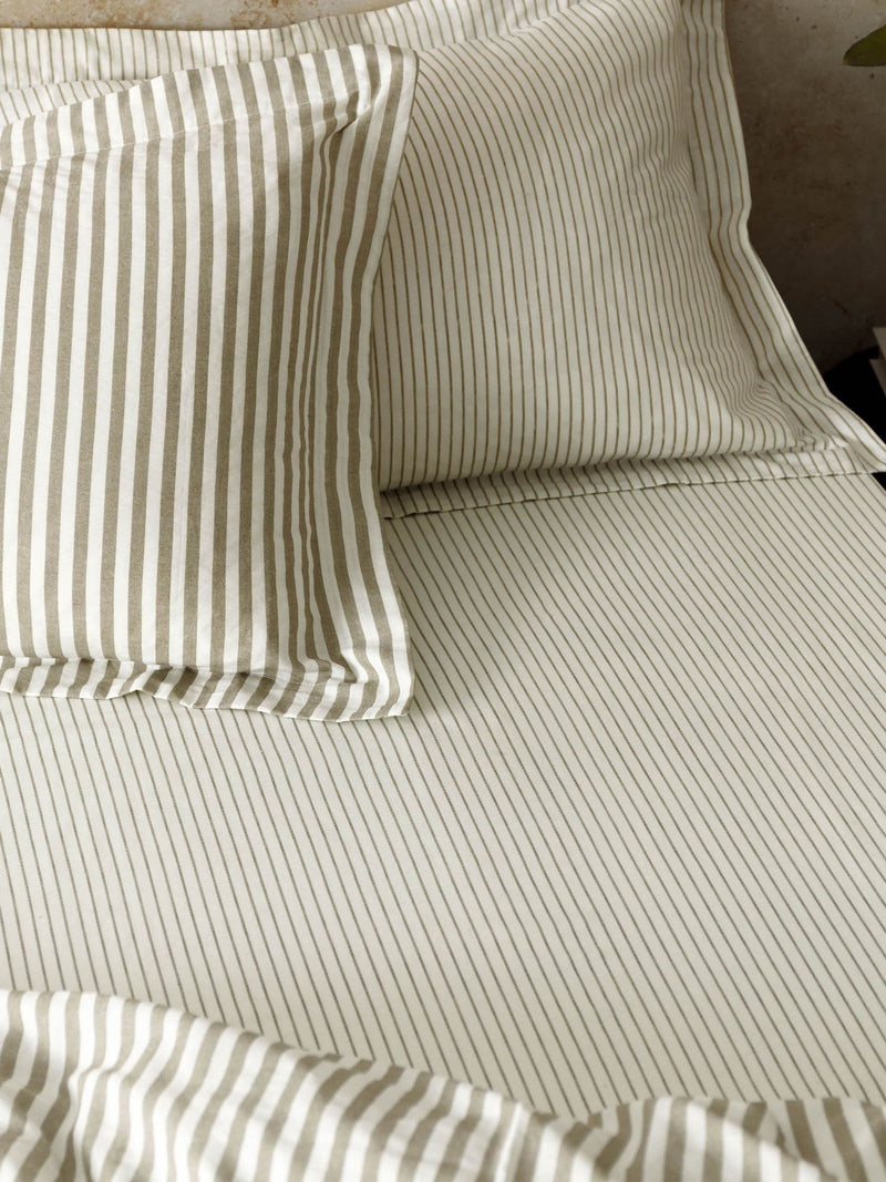 Yard Mole Hebden cotton fitted sheet (British brand)
