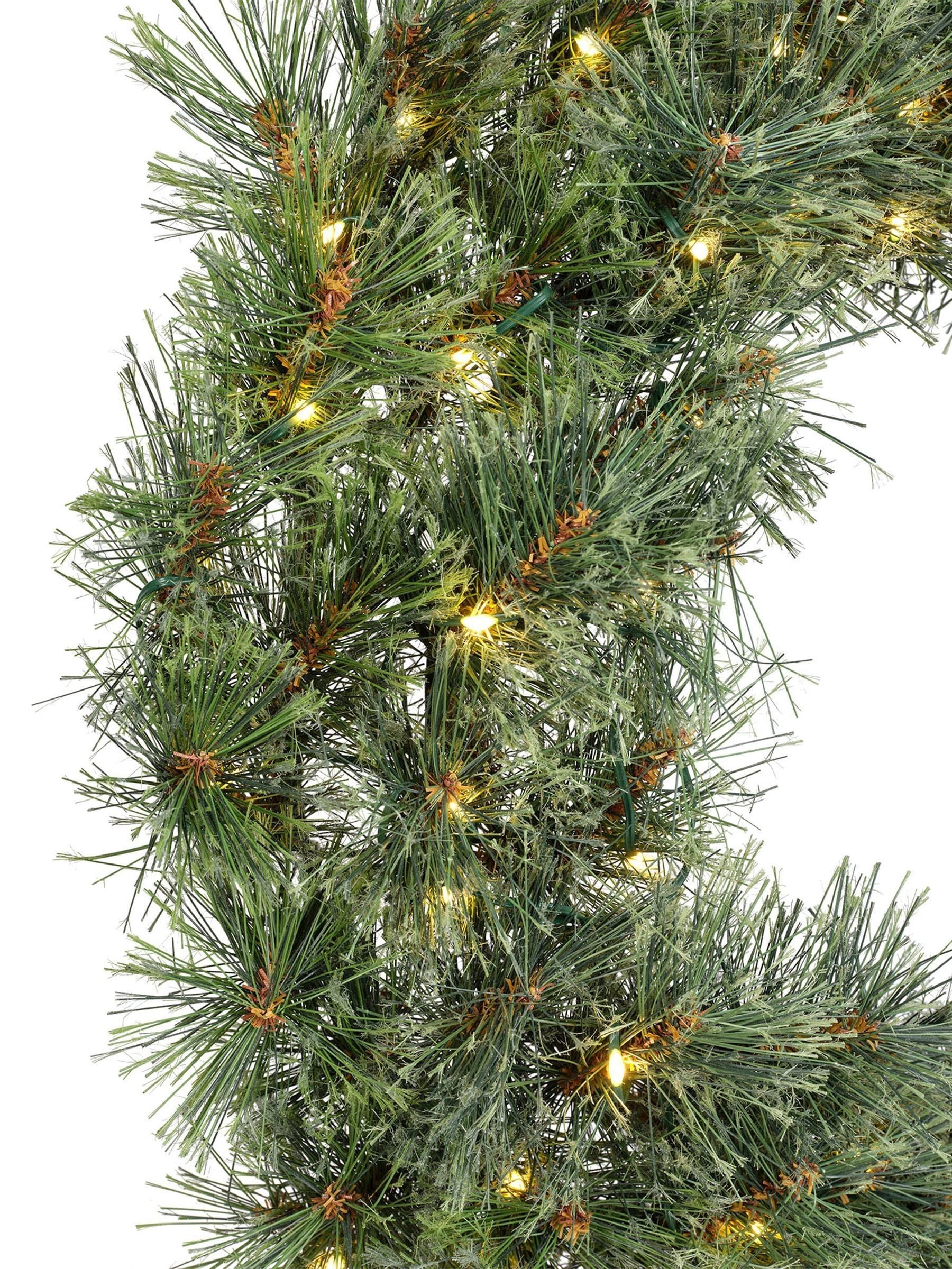 Everlands green cashmere pre lit wreath 63cm - British product