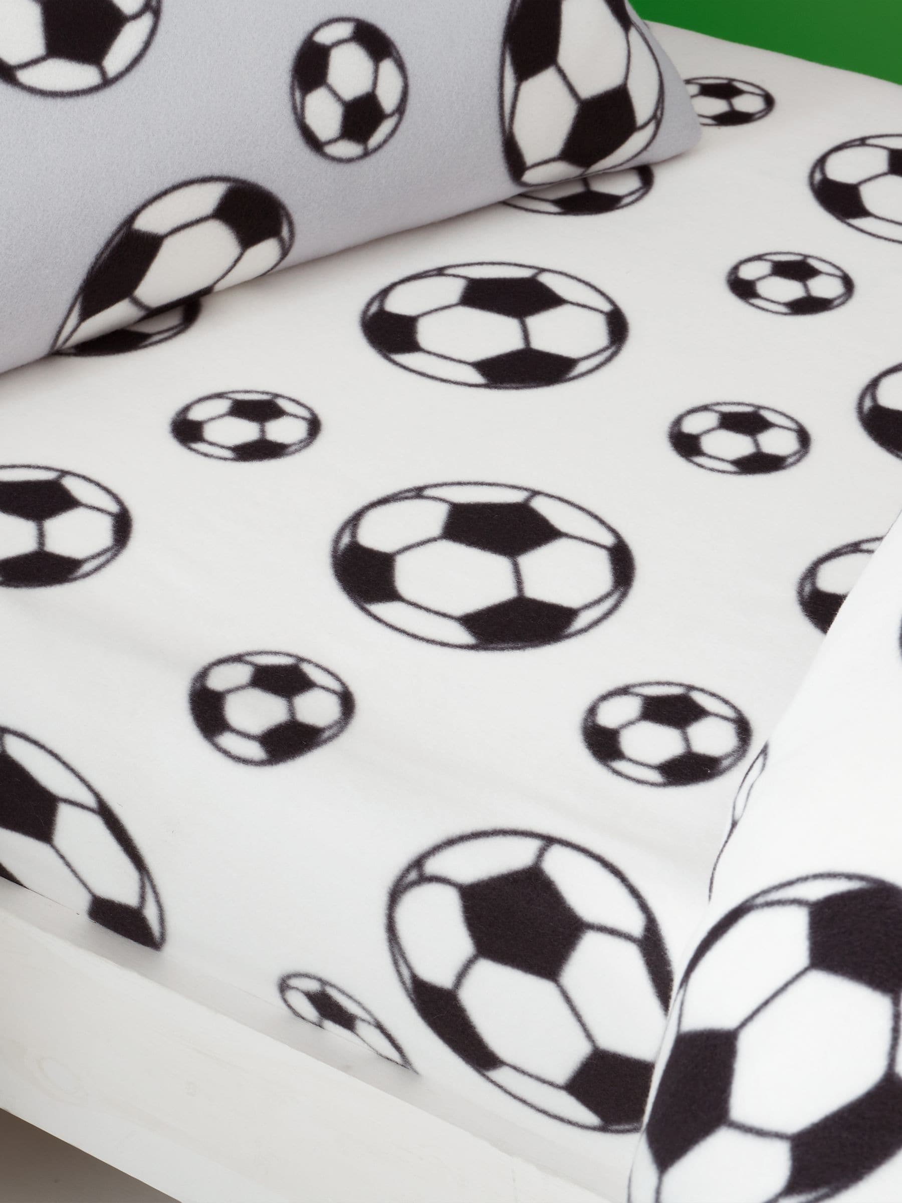 Catherine Lansfield white football fleece fitted sheet - British product