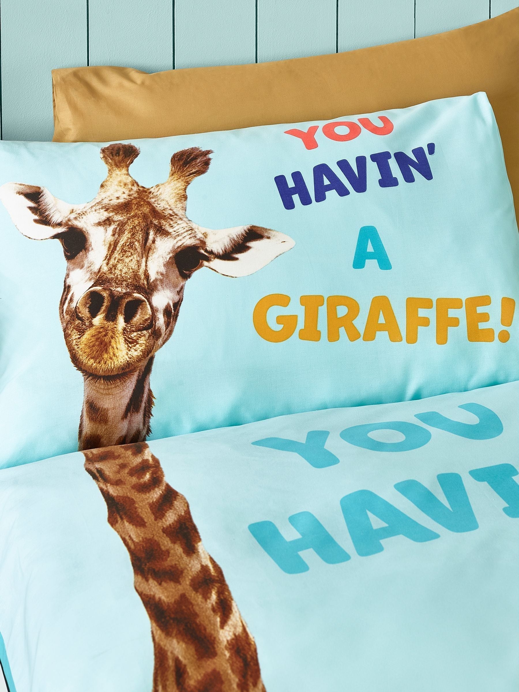 Catherine Lansfield Aqua Havin A Giraffe reversible duvet cover set - British product