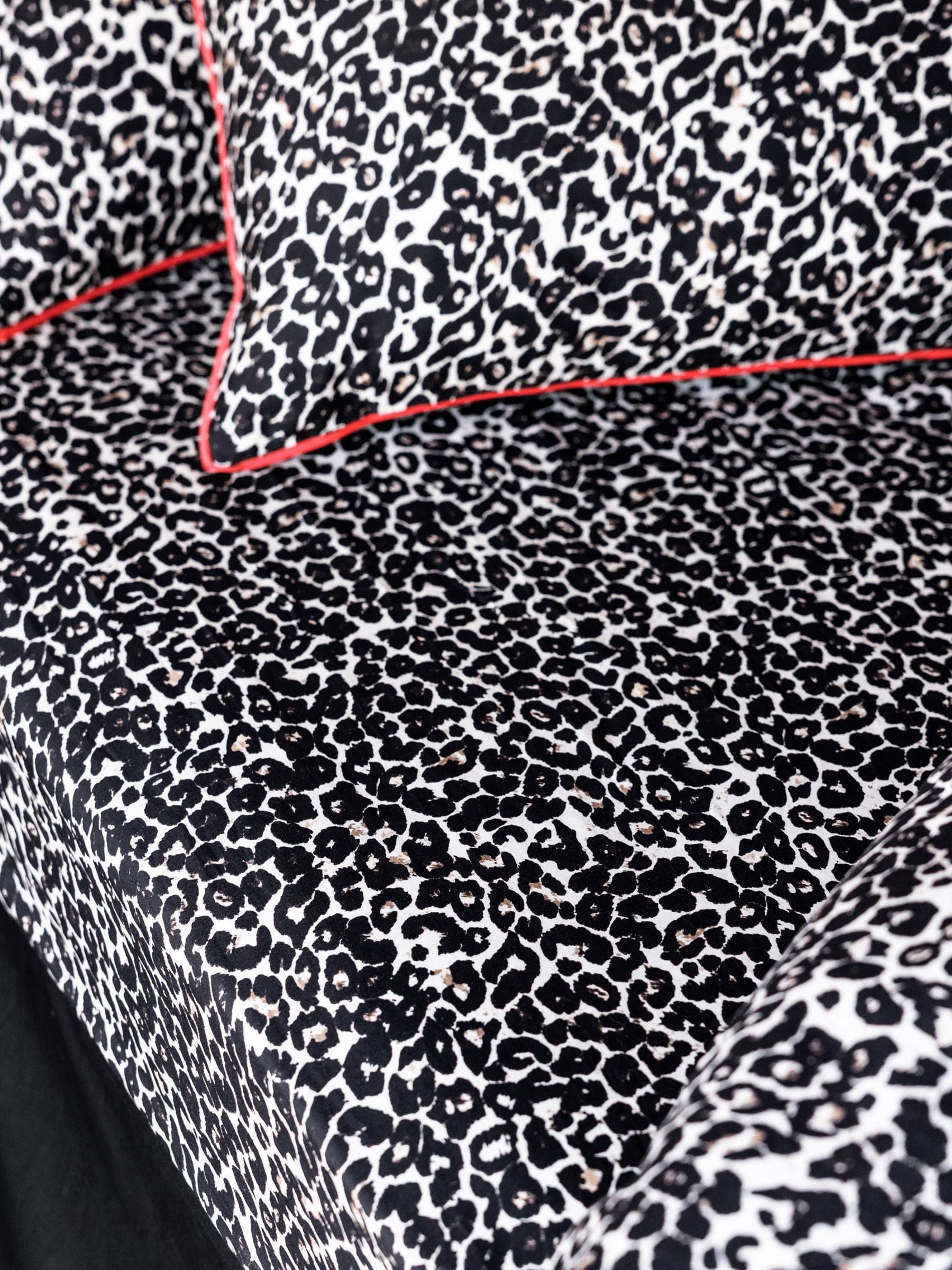 Rockett St George Snow Leopard fitted sheet, imported from the UK