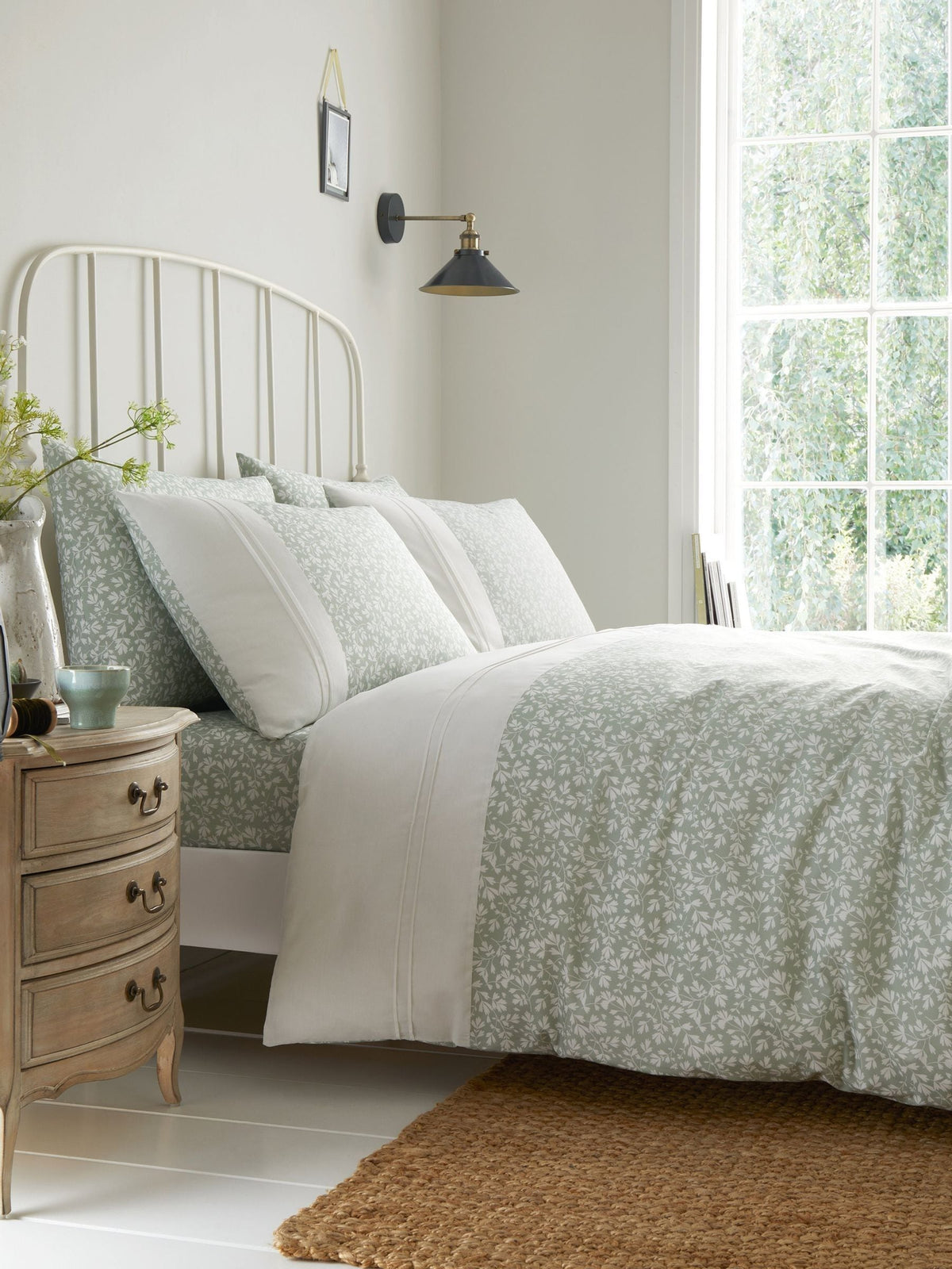 Dreams & Drapes Green Tess duvet cover set - British product