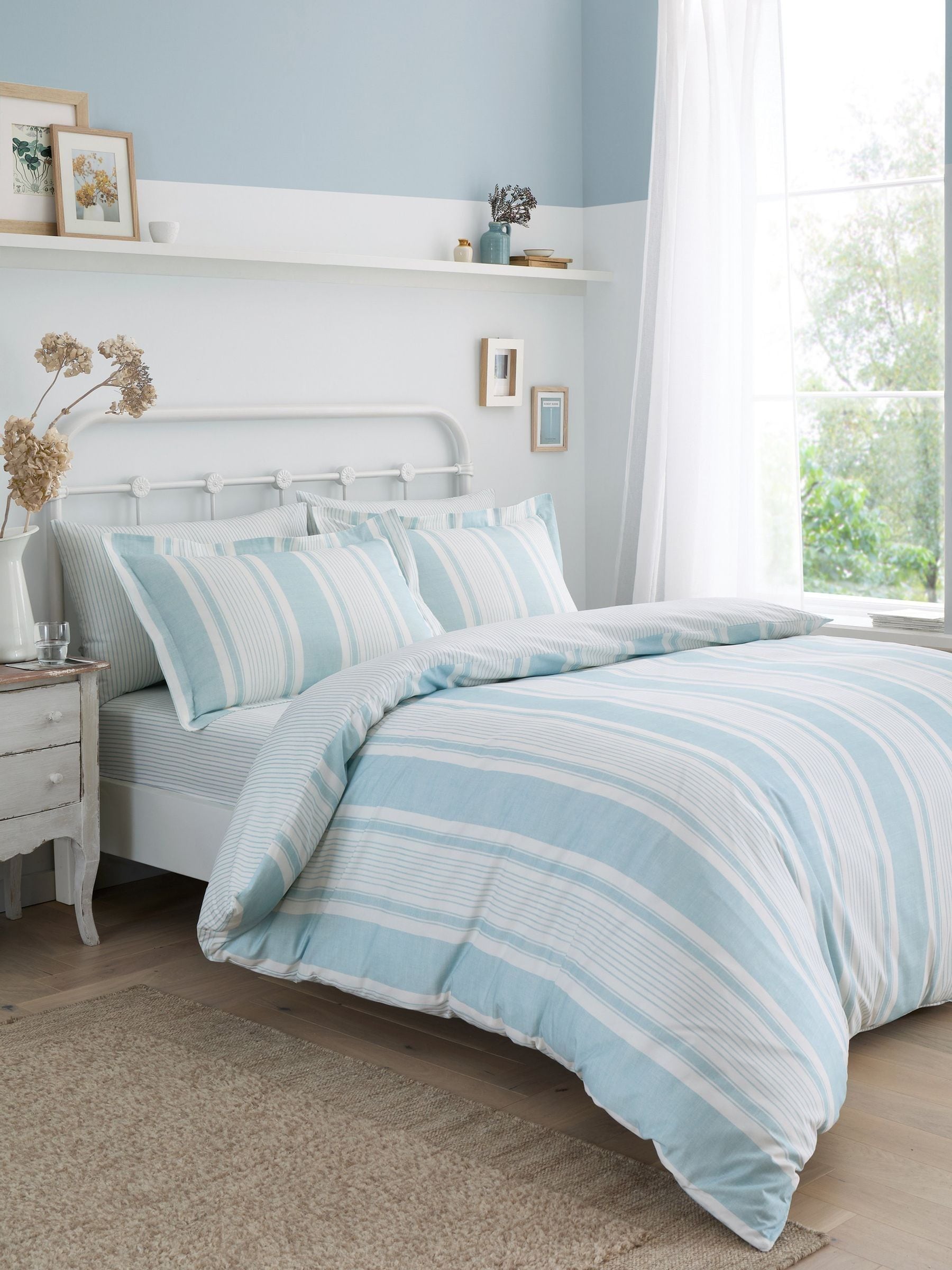 Dreams & Drapes Blue Finlay Stripe Duvet Cover Set - British product