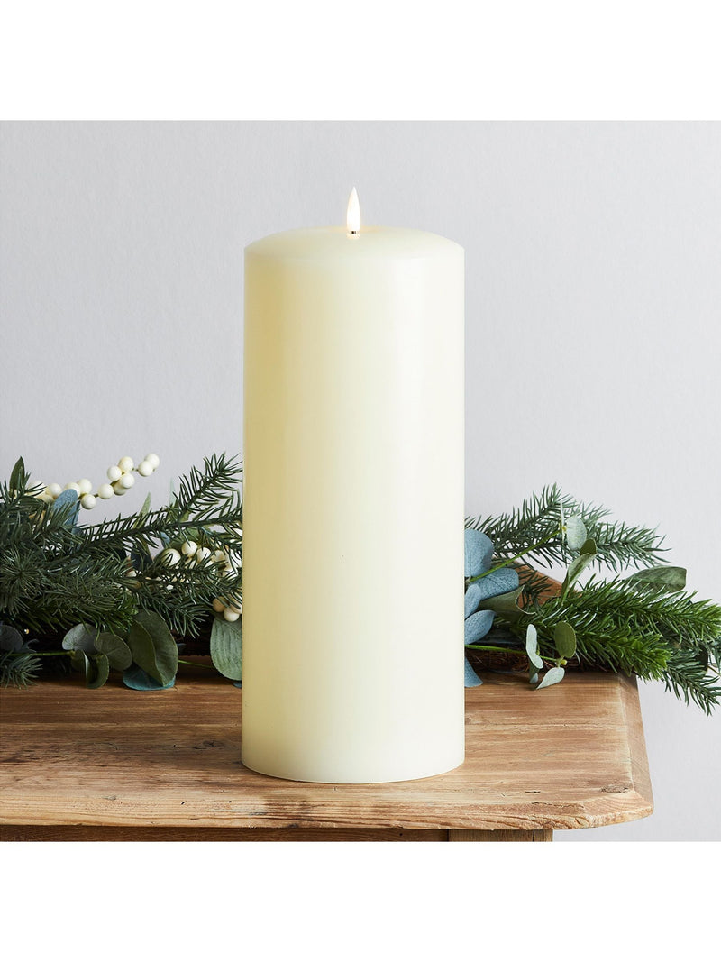 Lights4fun Natural TruGlow LED Chapel Candle 30cm, UK version