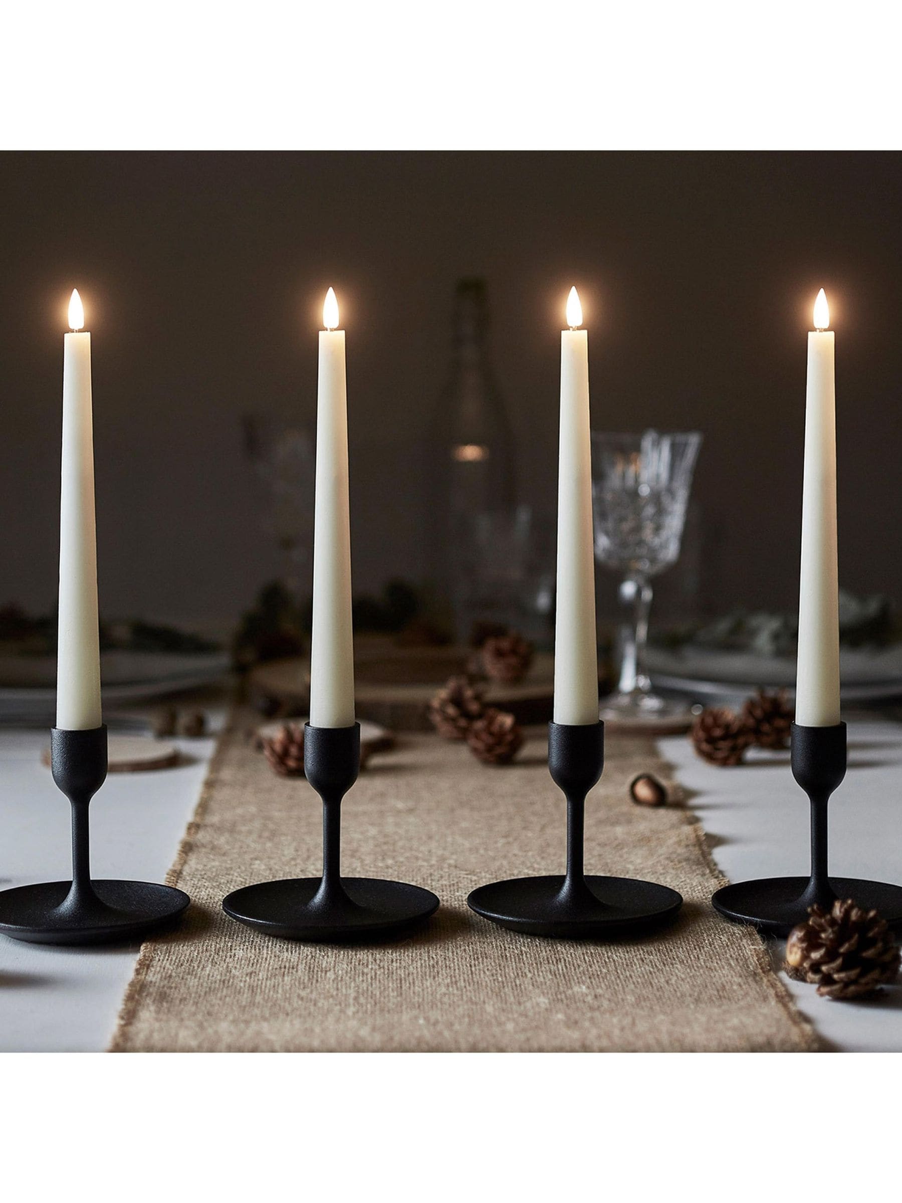 Lights4fun TruGlow natural taper candles set of 4 22cm, UK version