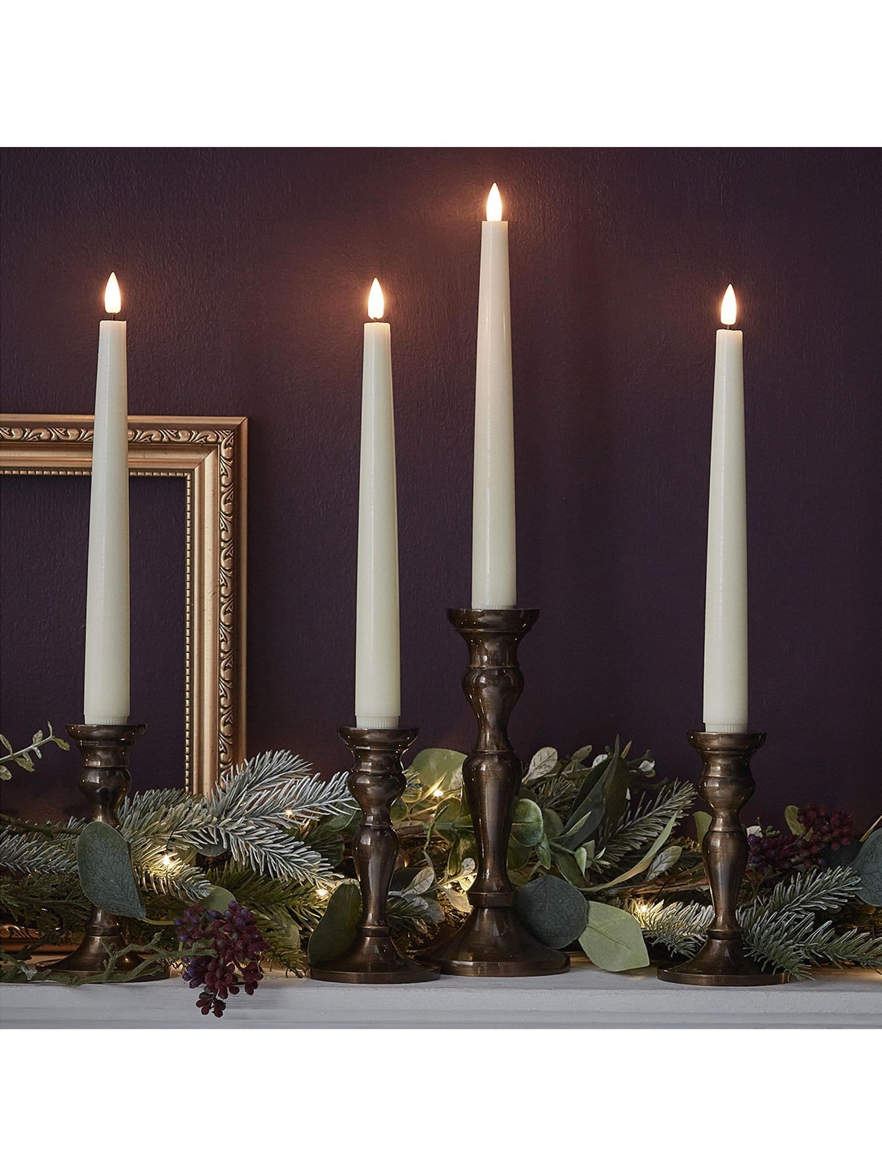 Lights4fun TruGlow natural taper candles set of 4 22cm, UK version