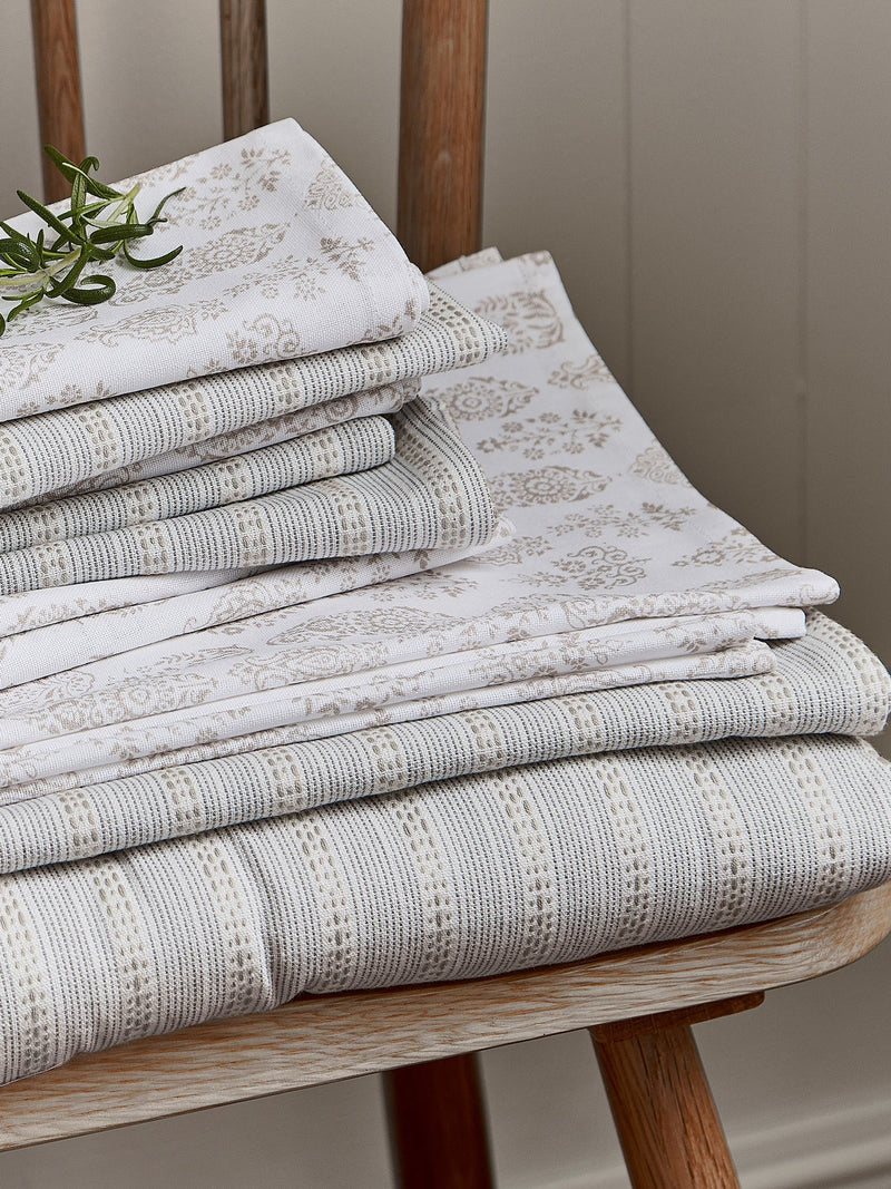 Murmur Natural Aria fabric napkins 4-pack, imported from the UK
