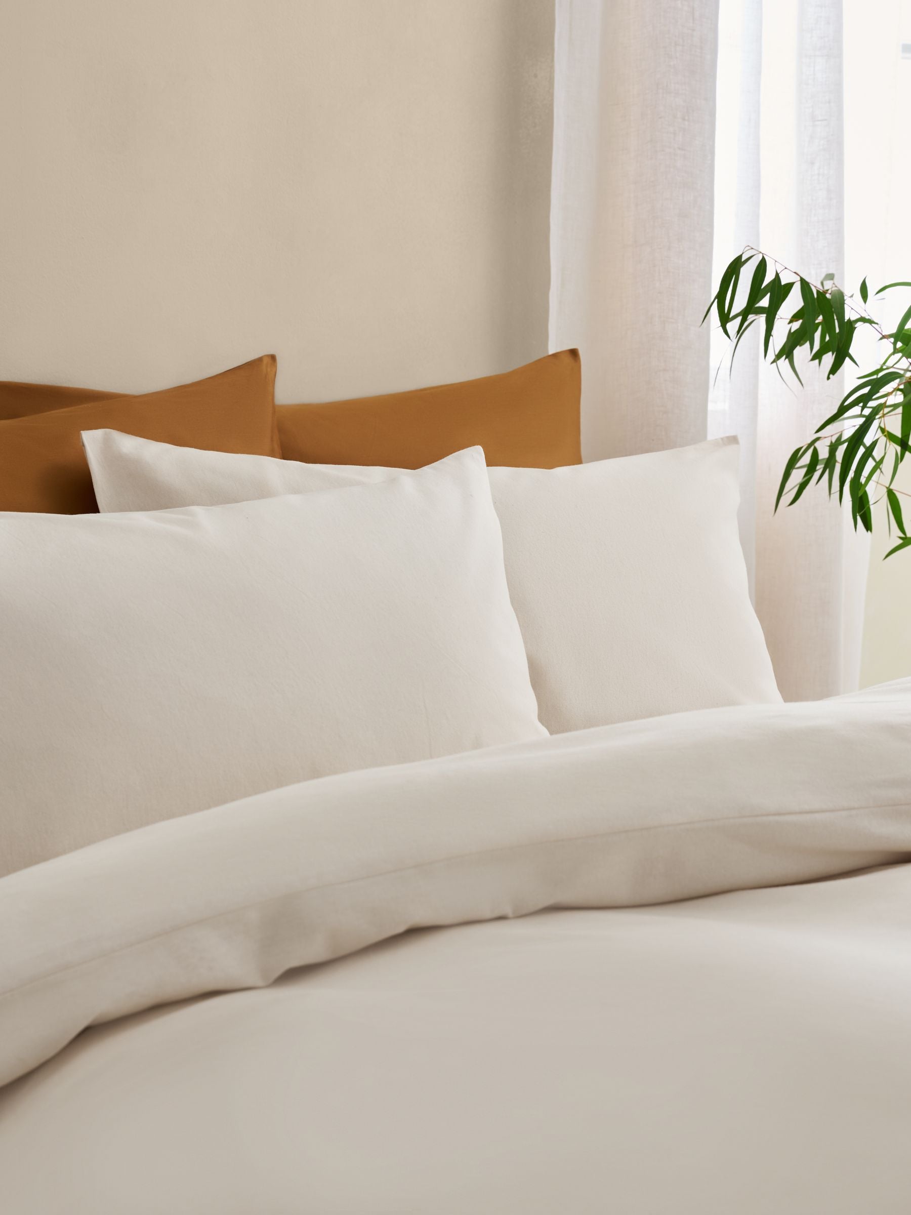 Ivory supersoft duvet cover and pillowcase set, UK version