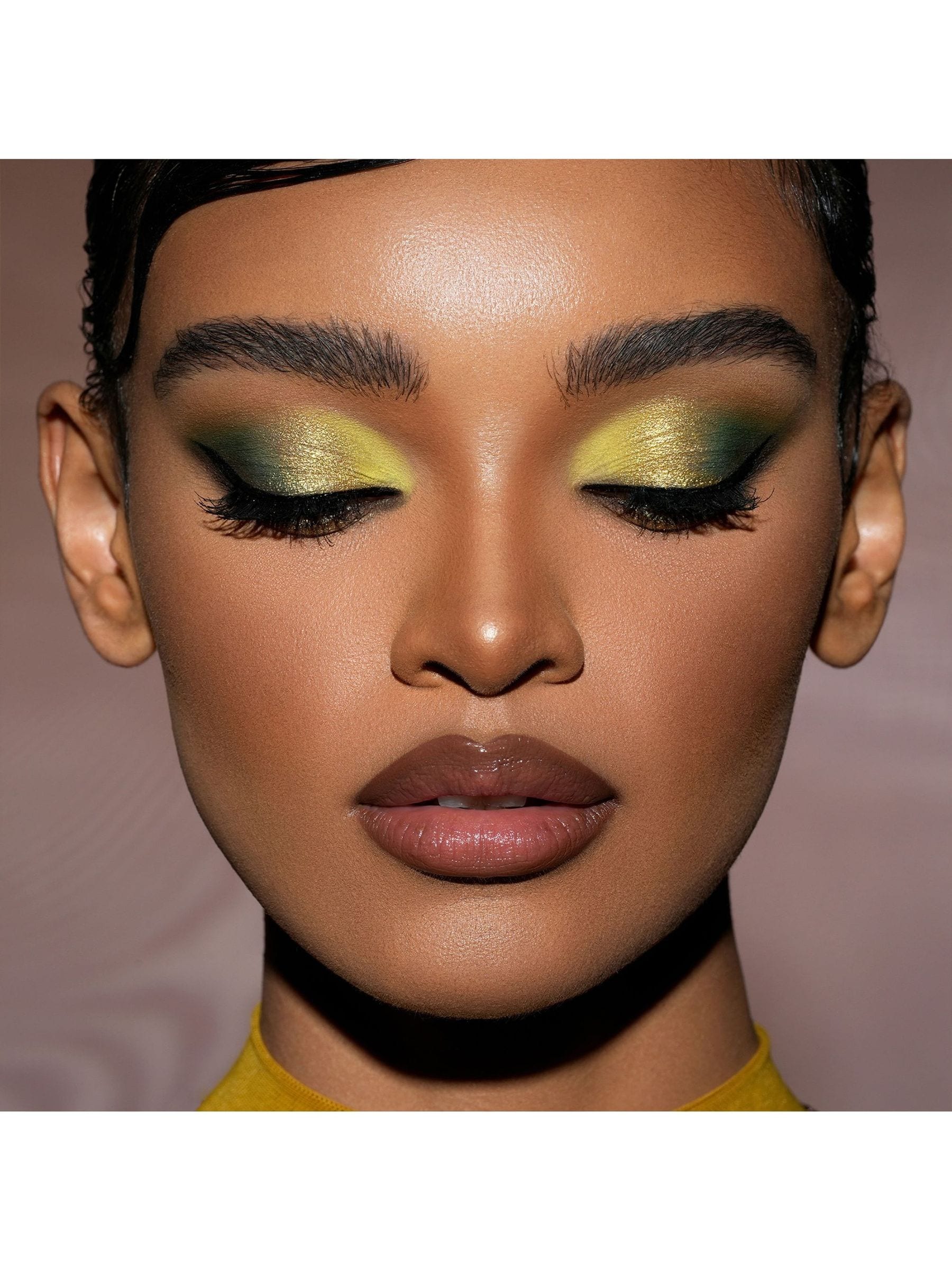 Natasha Denona Midi eyeshadow palette YUCCA 15 pan, imported from the UK