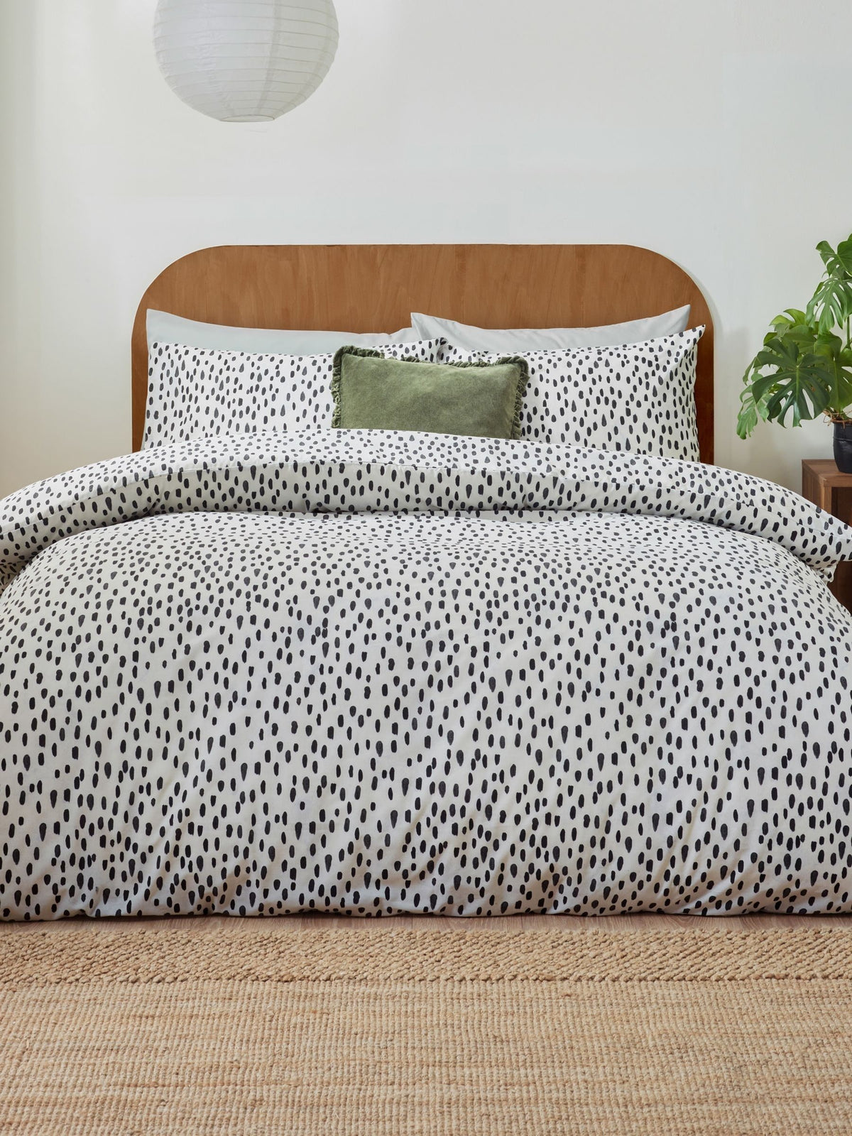 Furn Multi Dottie Duvet Set