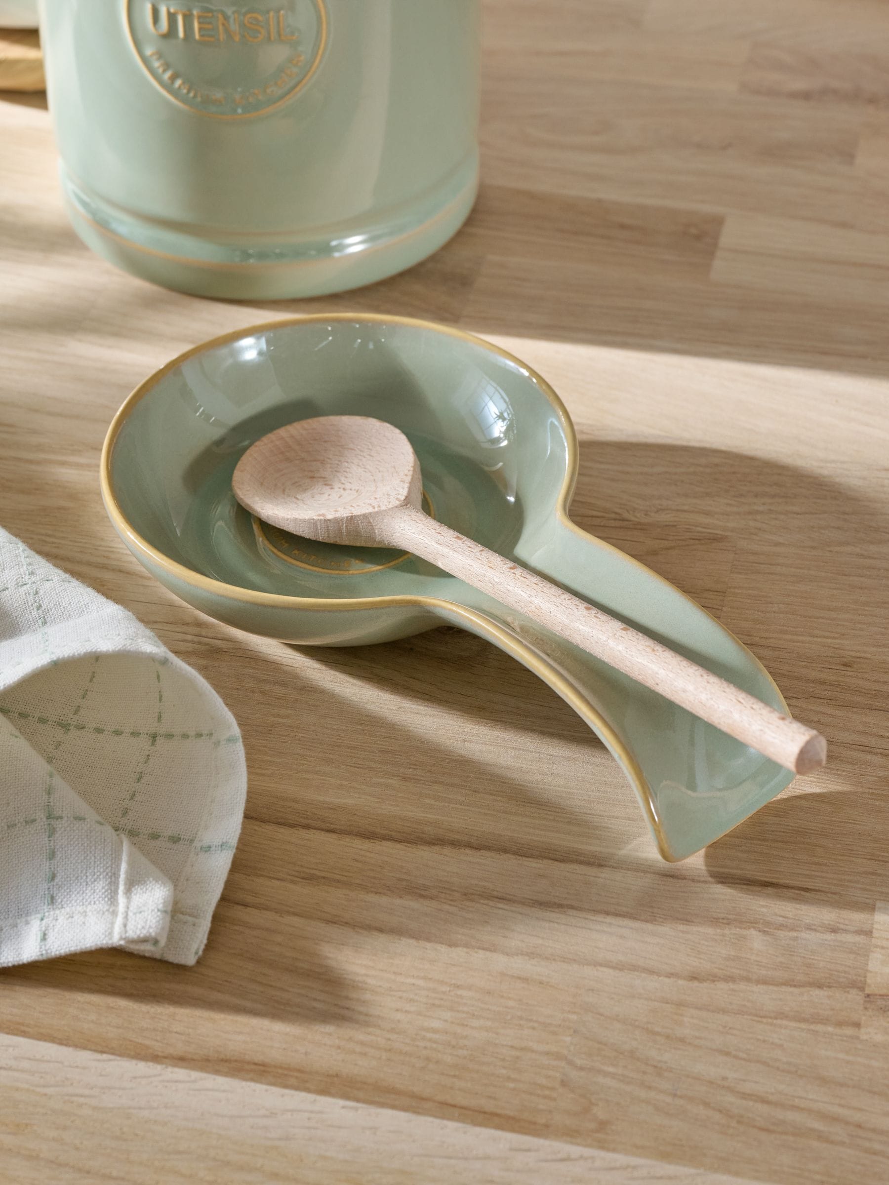 Ceramic Spoon Rest Sage Green Country Badge (British brand)