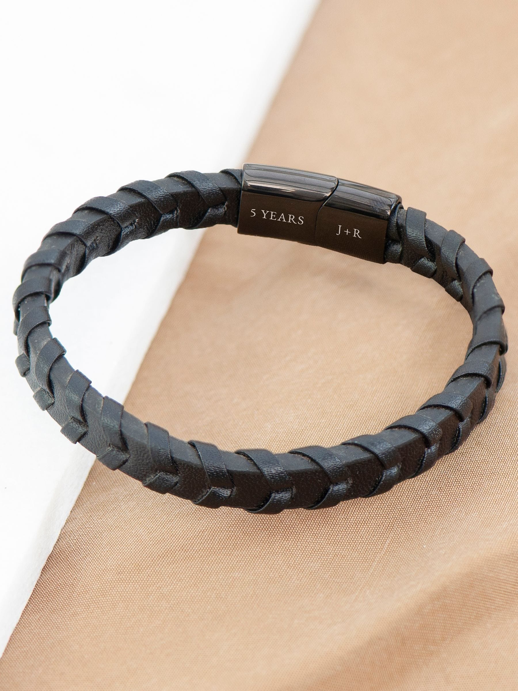 Treat Republic Personalised Leather Chevron Black Bracelet adjustable (British brand)