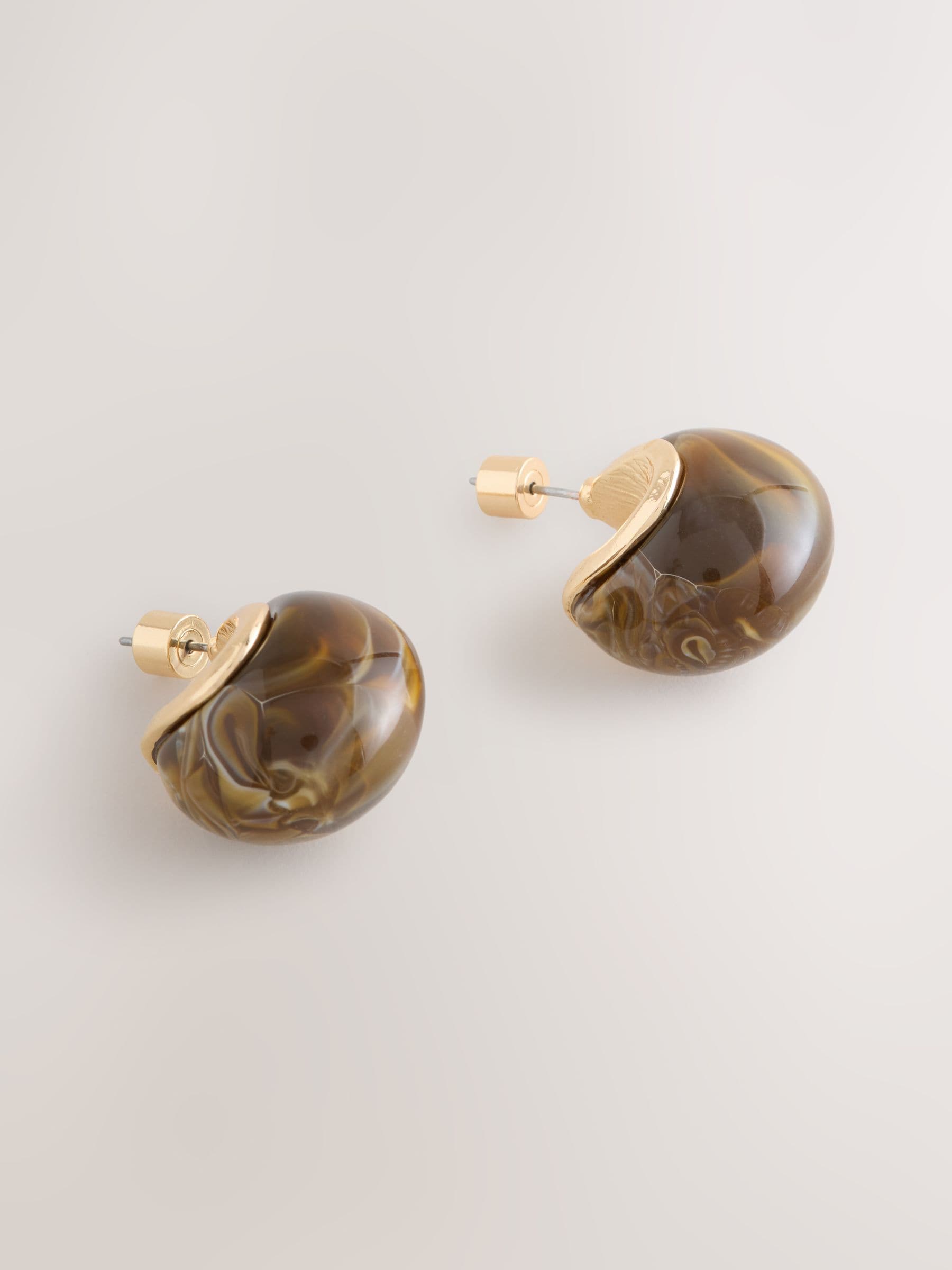brown resin domed hoop earrings, UK version