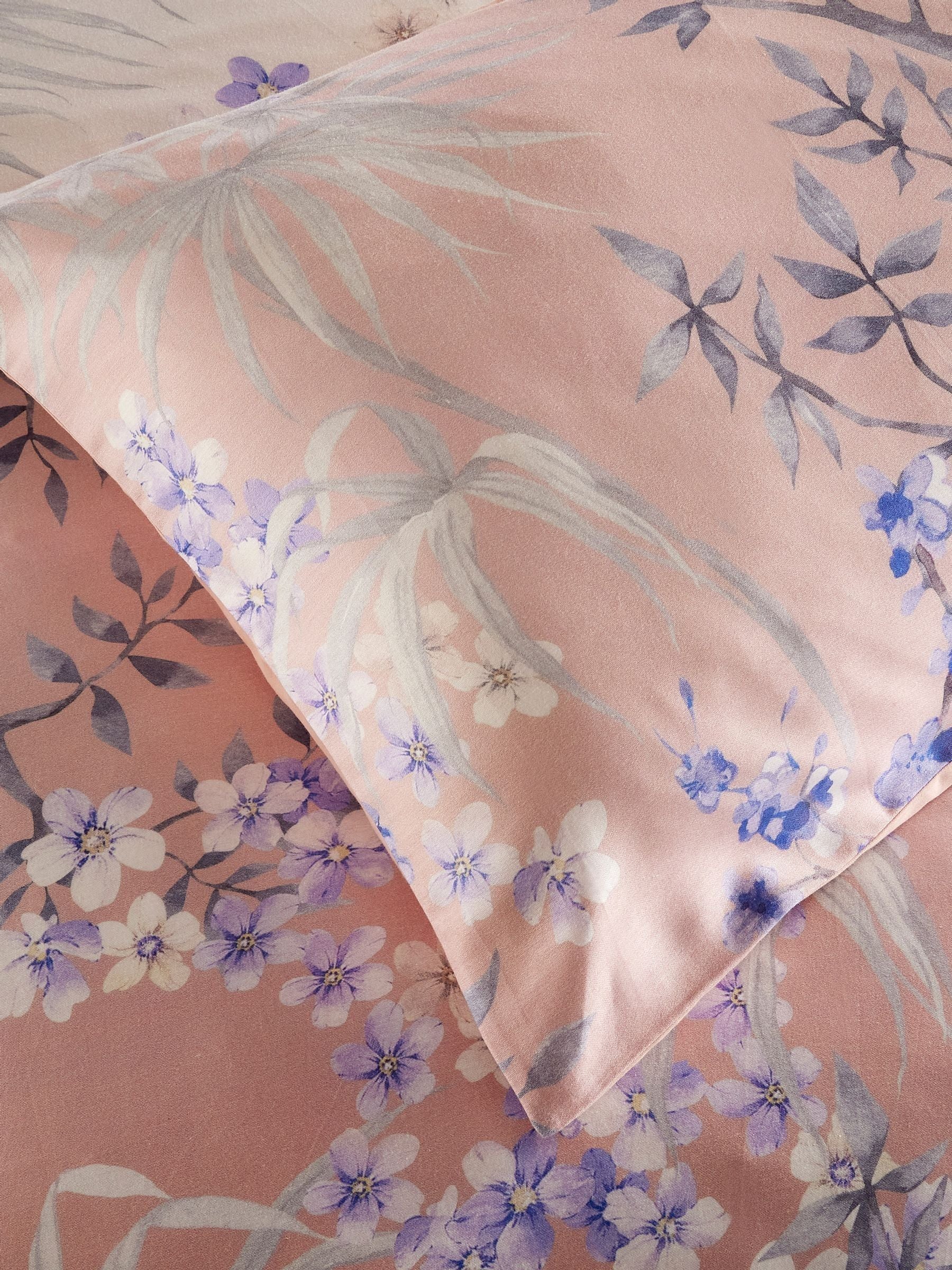 Vantona Blush Mai Blossom quilt cover set (British brand)