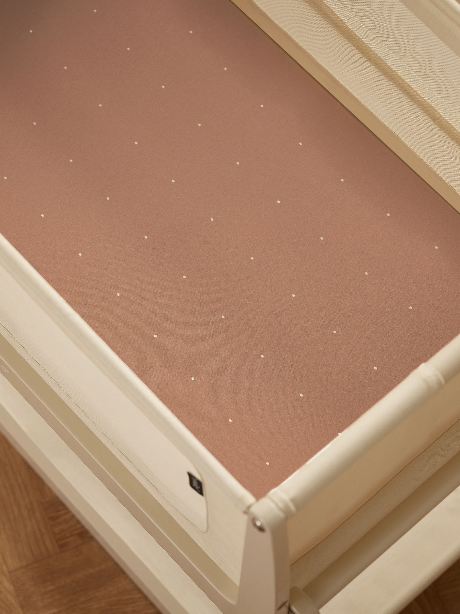 Snuz 2 pack blush dot crib sheets for baby beds (British brand)