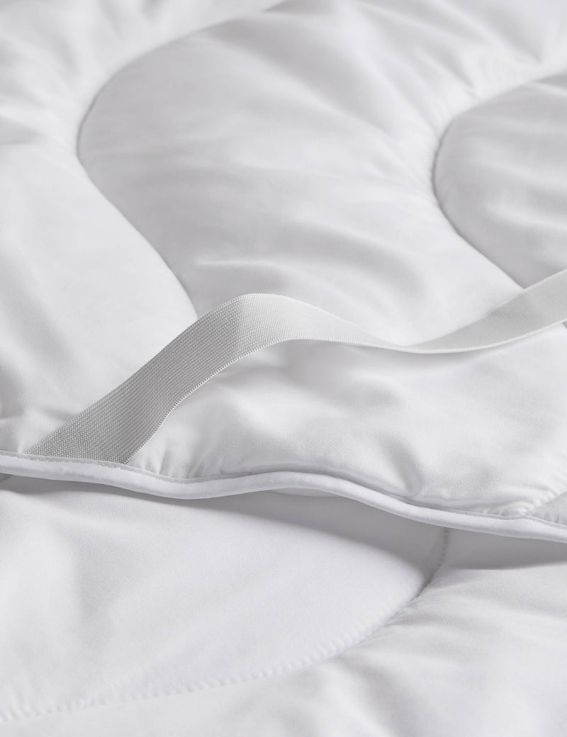 Fresh and Cool quilted mattress topper - British product