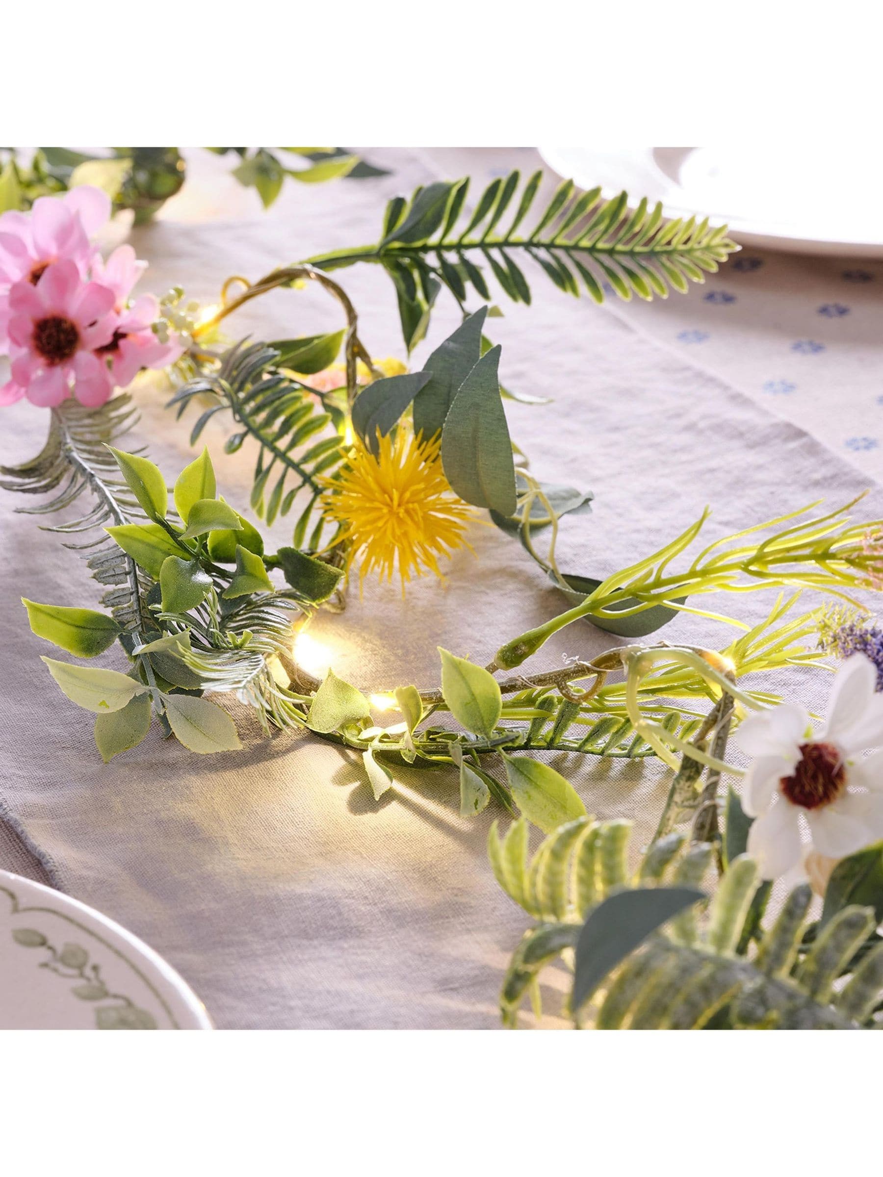 Lights4fun pre lit spring flower garland 1.5m, UK version