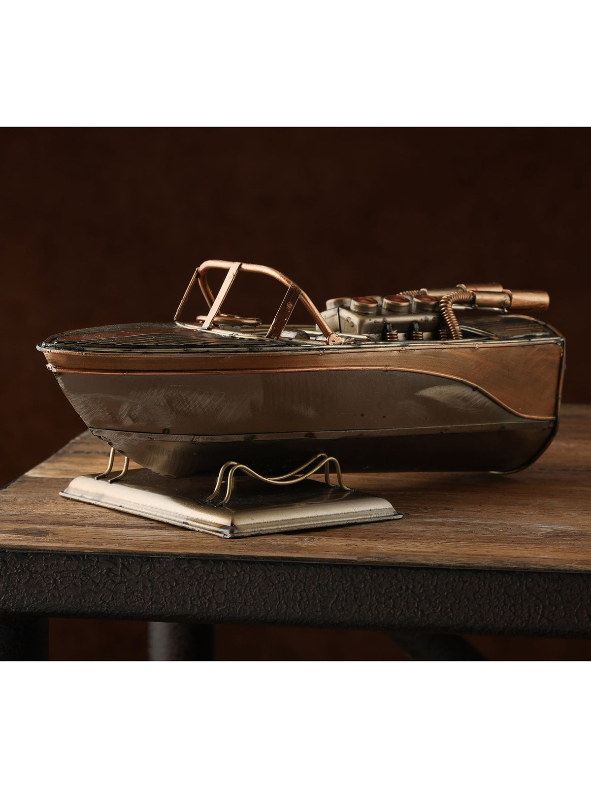 Harvey Makin gold speed boat ornament (British brand)