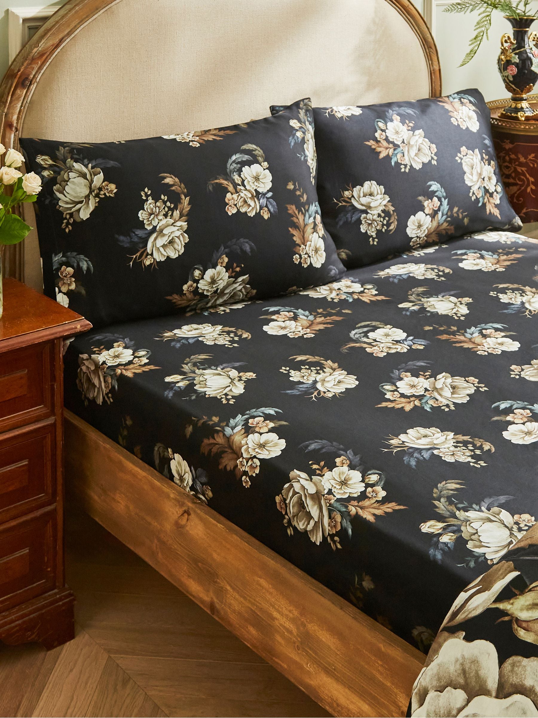 Joe Browns Black Midnight Bloom Matching Bedding