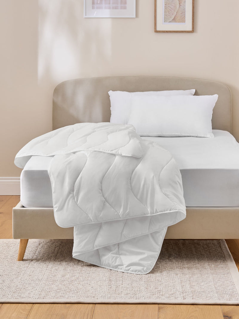 Fresh 100% cotton 3 tog duvet - British product