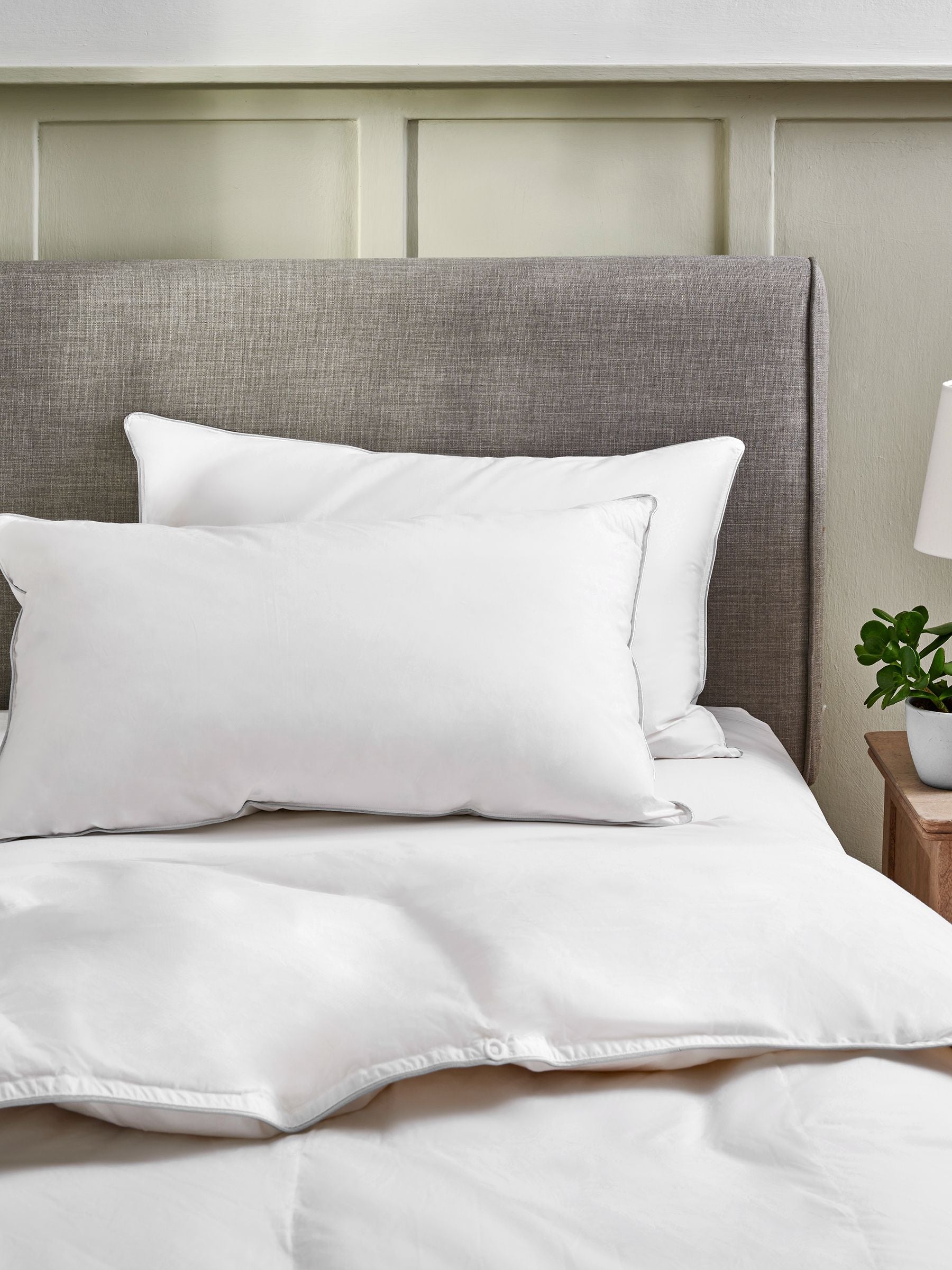 Medium duck feather and down pillows 4 pack, imported from the UK