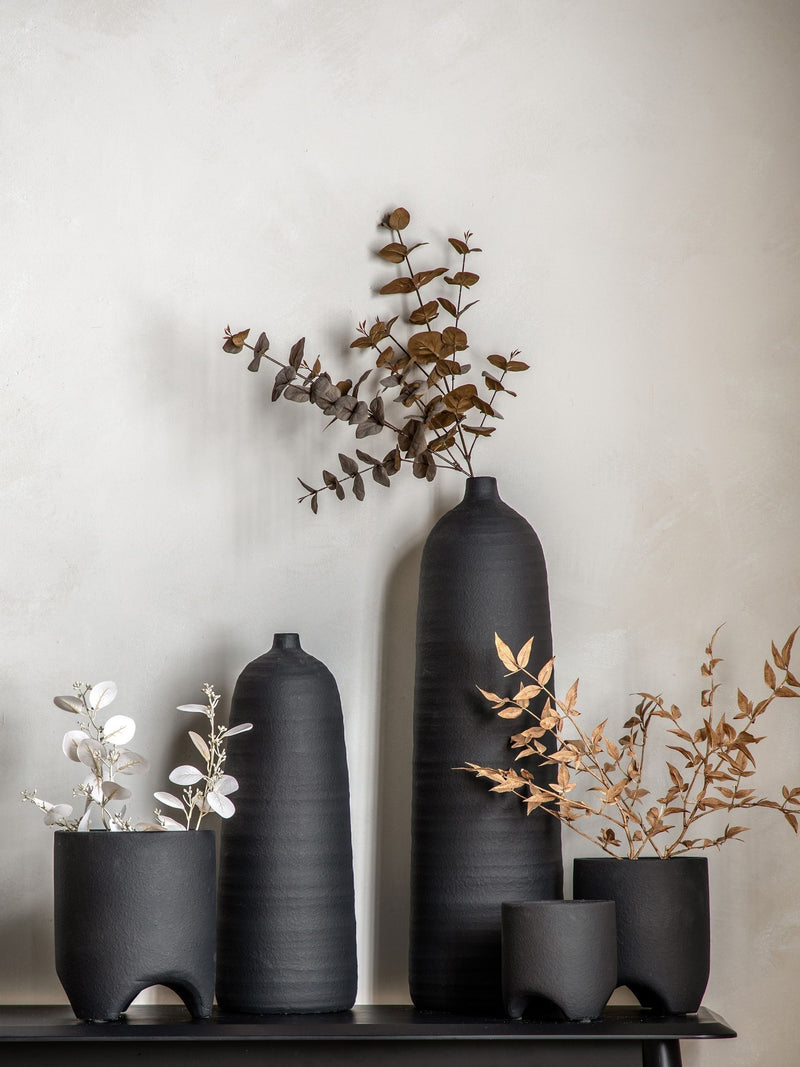 Gallery Home Black Monarch Vase