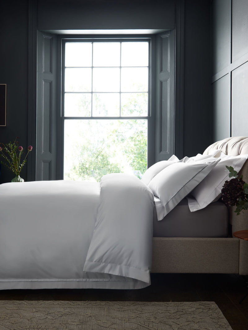 Silver Collection Luxe 1000 Thread Count Sateen Oxford Duvet Cover and Pillowcase Set (British brand)