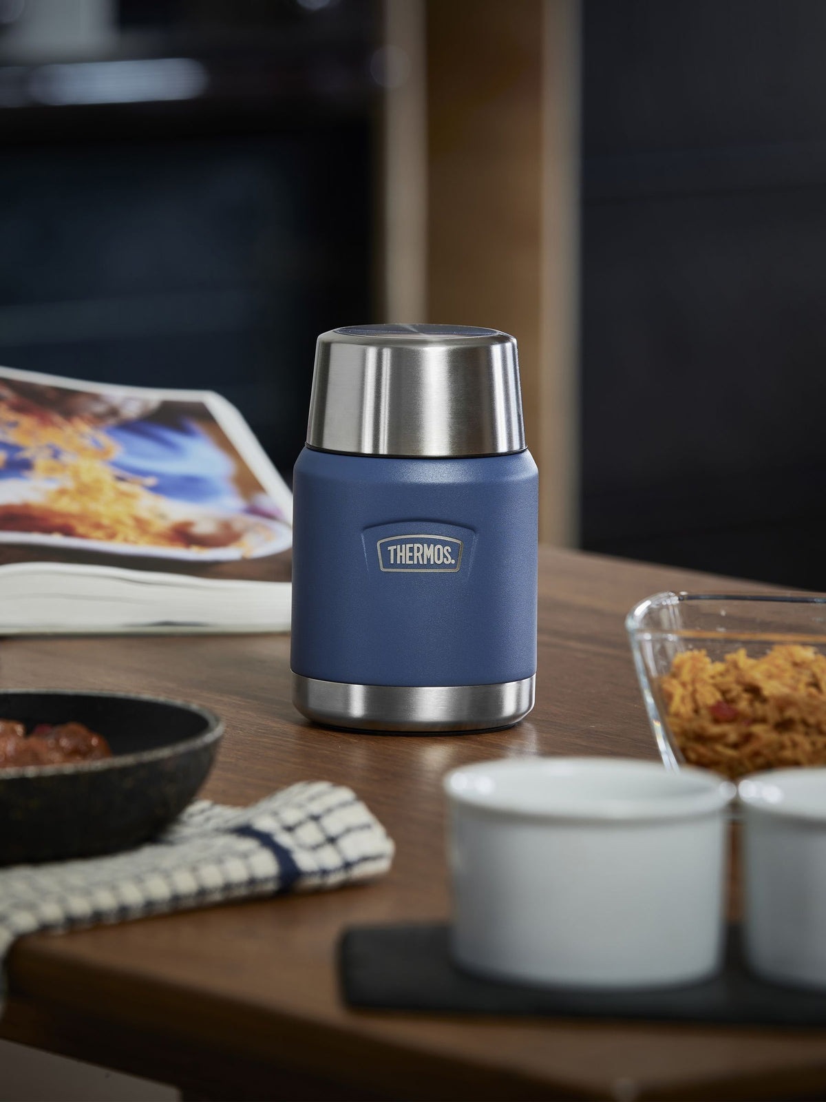 Thermos Solent Navy IS300 Icon Series Food Flask 470ml (British brand)