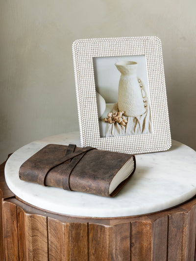 Libra Interiors White Sophia Resin Photo Frame 13x18cm
