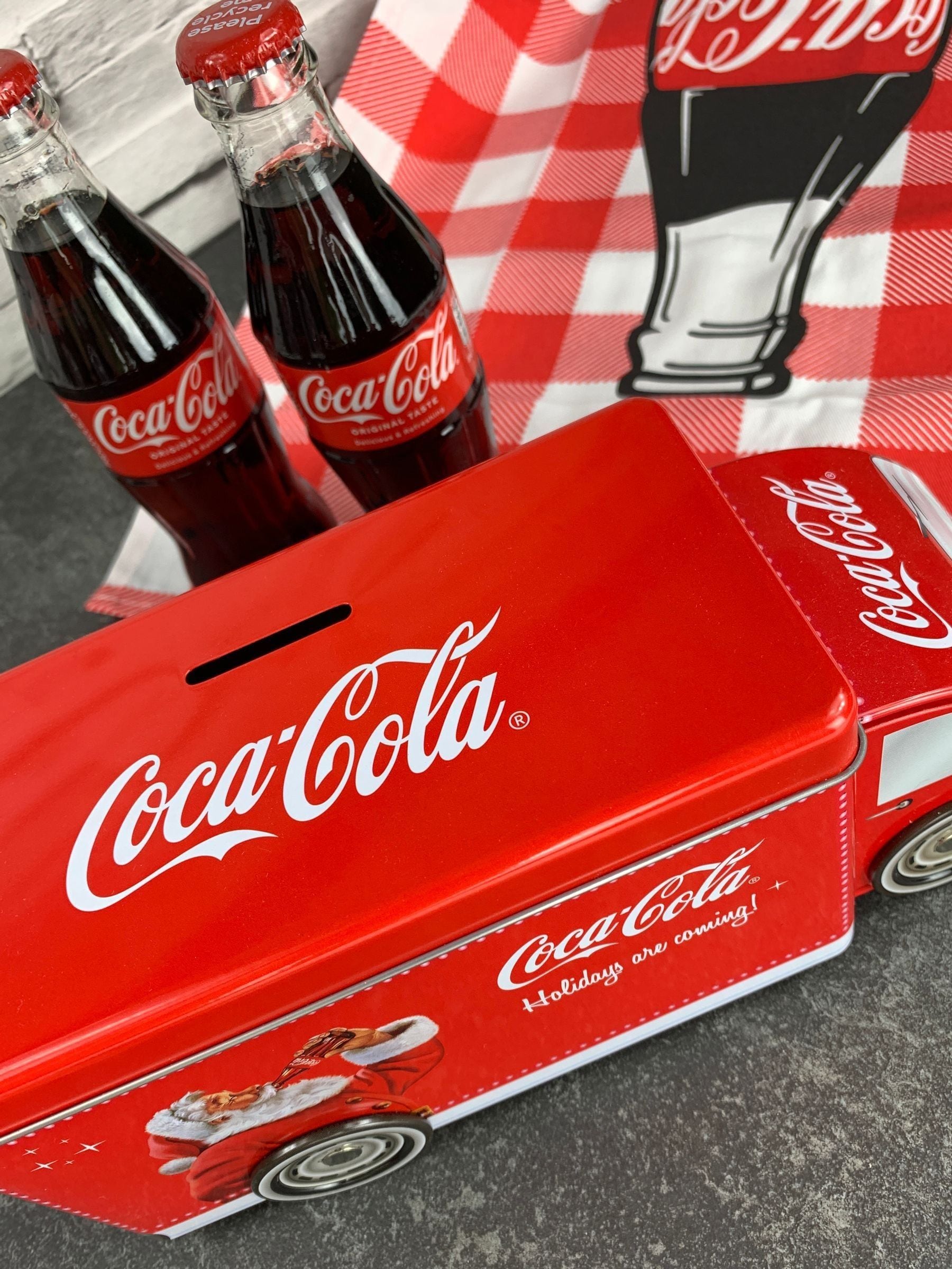 Kimm Coca-Cola Money Box Truck Tin with Glass, UK version