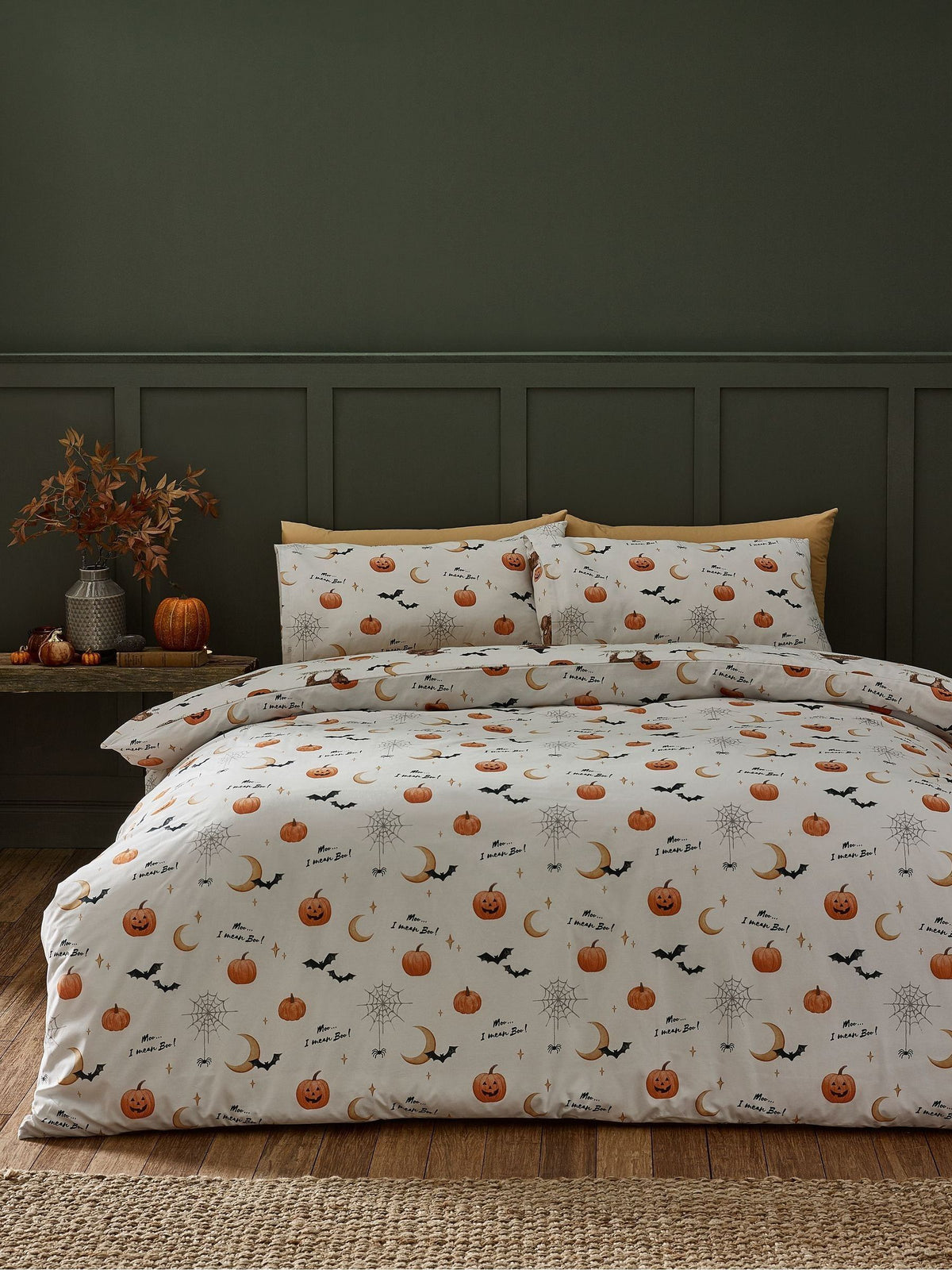 Catherine Lansfield Natural Halloween Highland Cow Reversible Duvet Cover Set