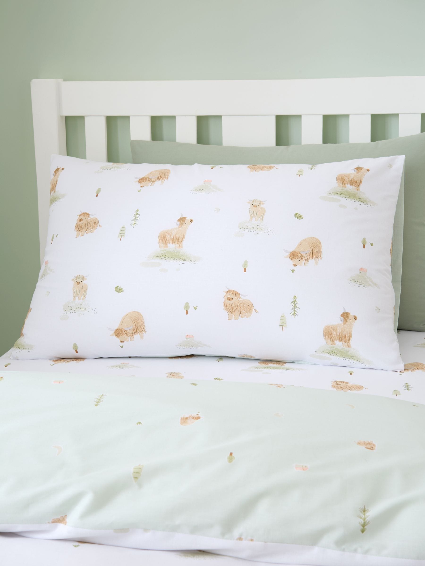 Bianca white mini moo cow reversible duvet cover set - British product