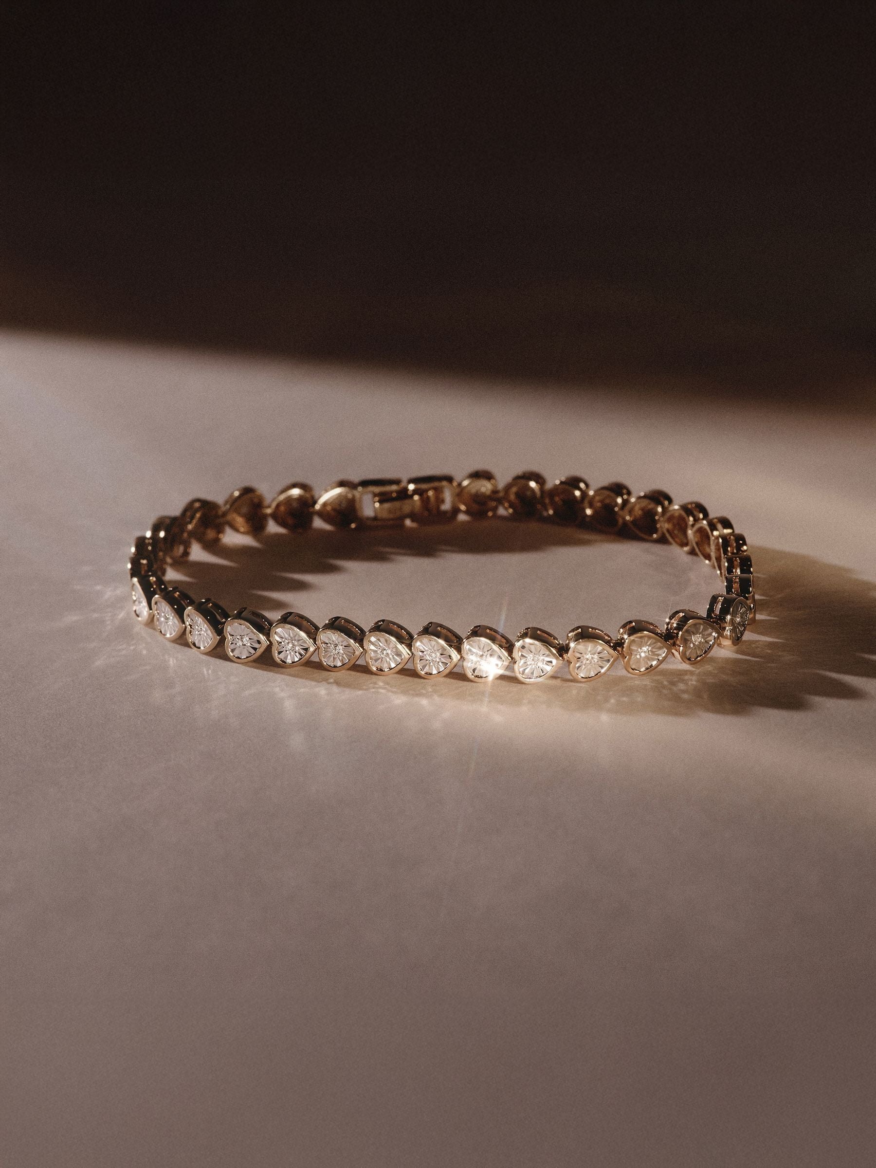 The Diamond Store White Heart 0.15ct lab diamond tennis bracelet silver tone (British brand)