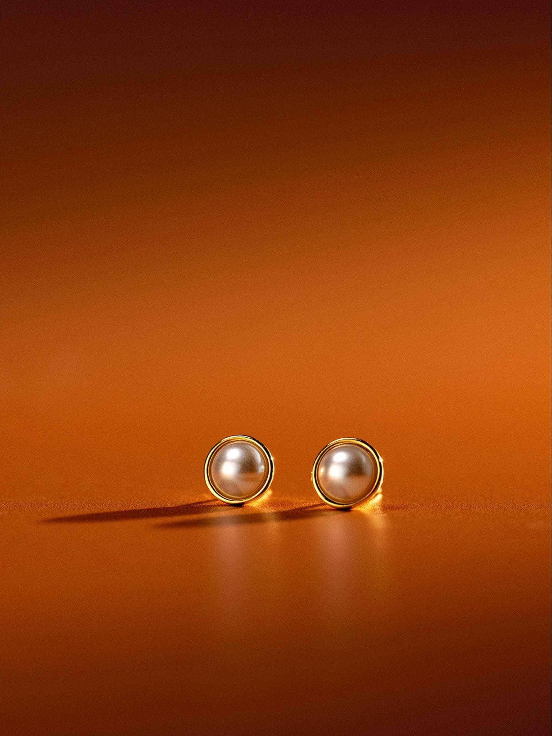 Gold Tone Pearl Round Stud Earrings