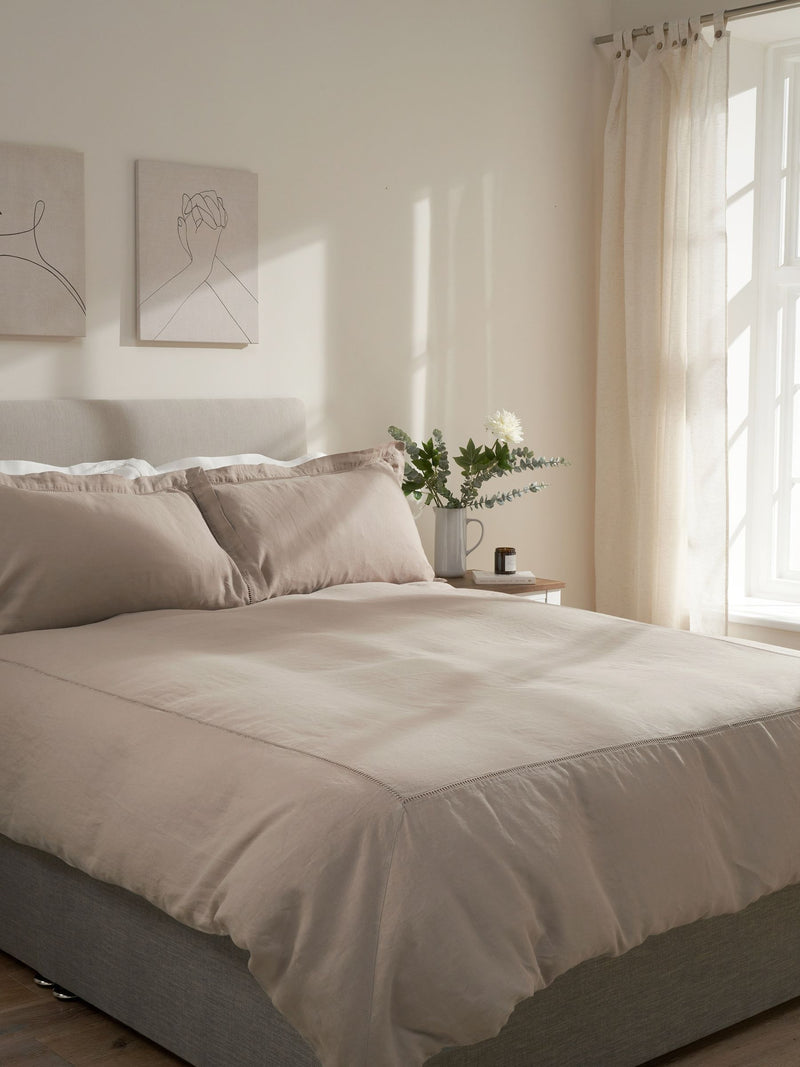 Mushroom Ladder Detail linen duvet cover (British brand)