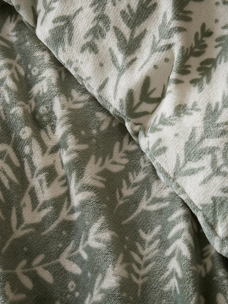 Green winter foliage fleece duvet cover set - British product