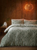 Green winter foliage fleece duvet cover set - British product