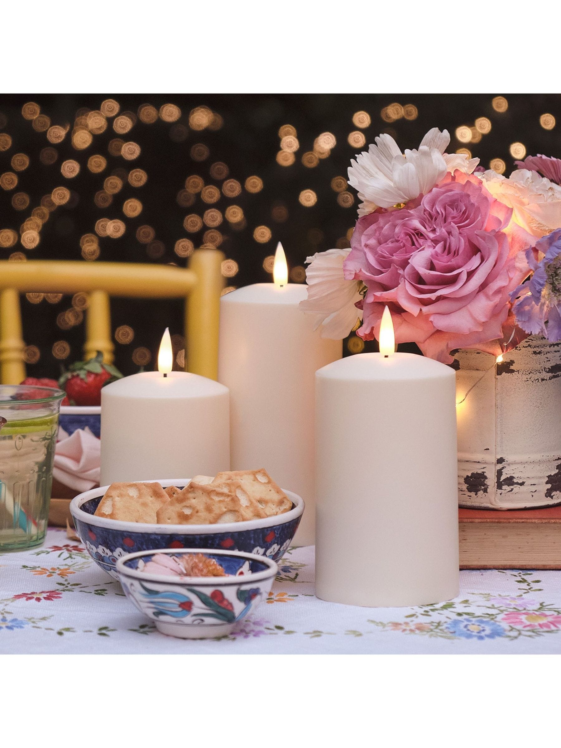 Lights4fun TruGlow outdoor LED candle trio 15cm, UK version