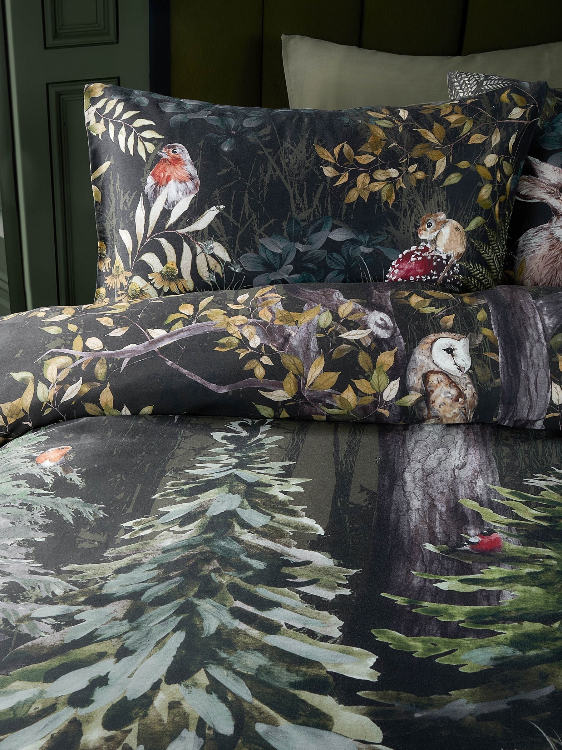 Paoletti Forest Green Sherwood Forest printed duvet cover set, imported from the UK