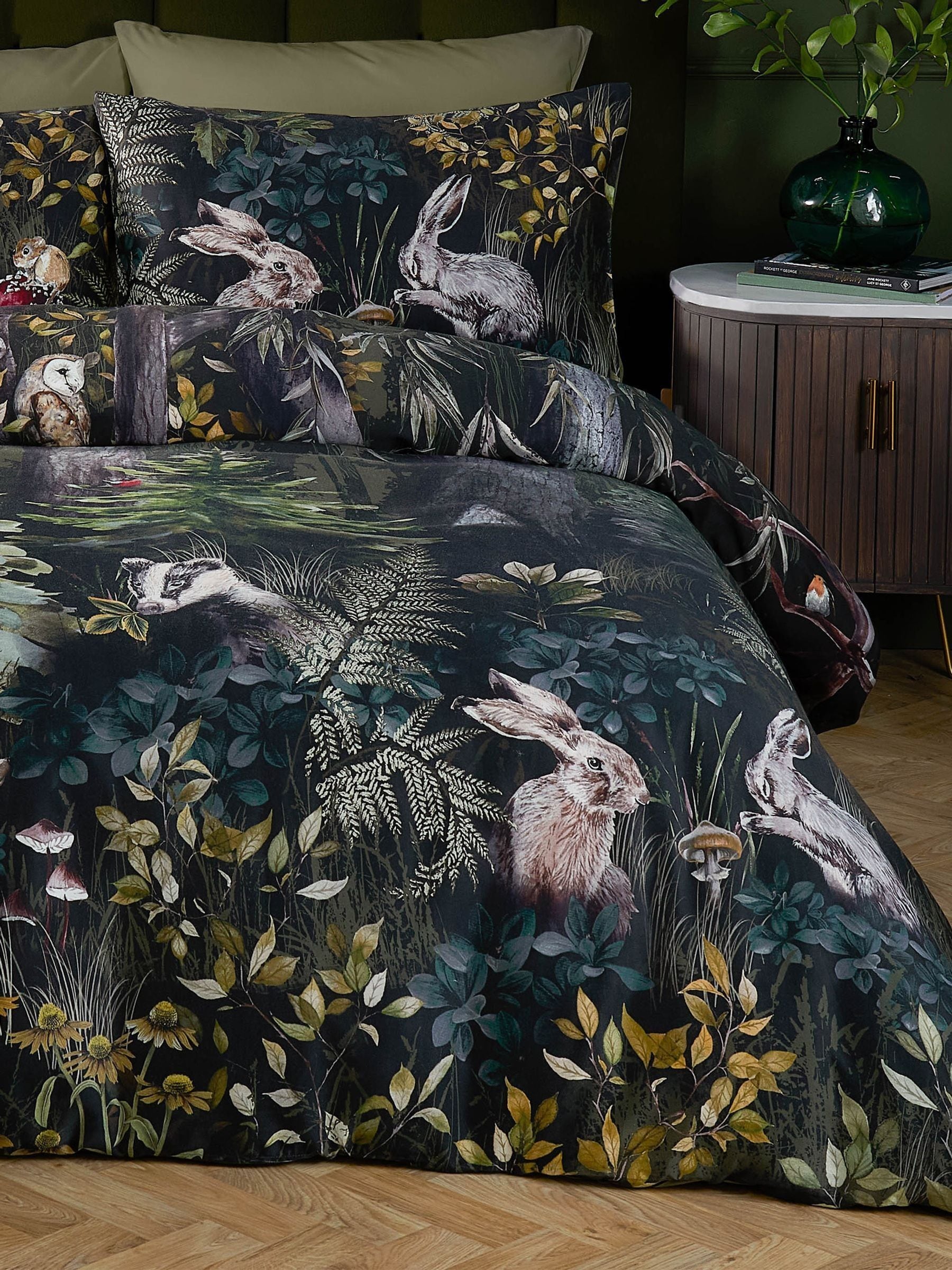 Paoletti Forest Green Sherwood Forest printed duvet cover set, imported from the UK