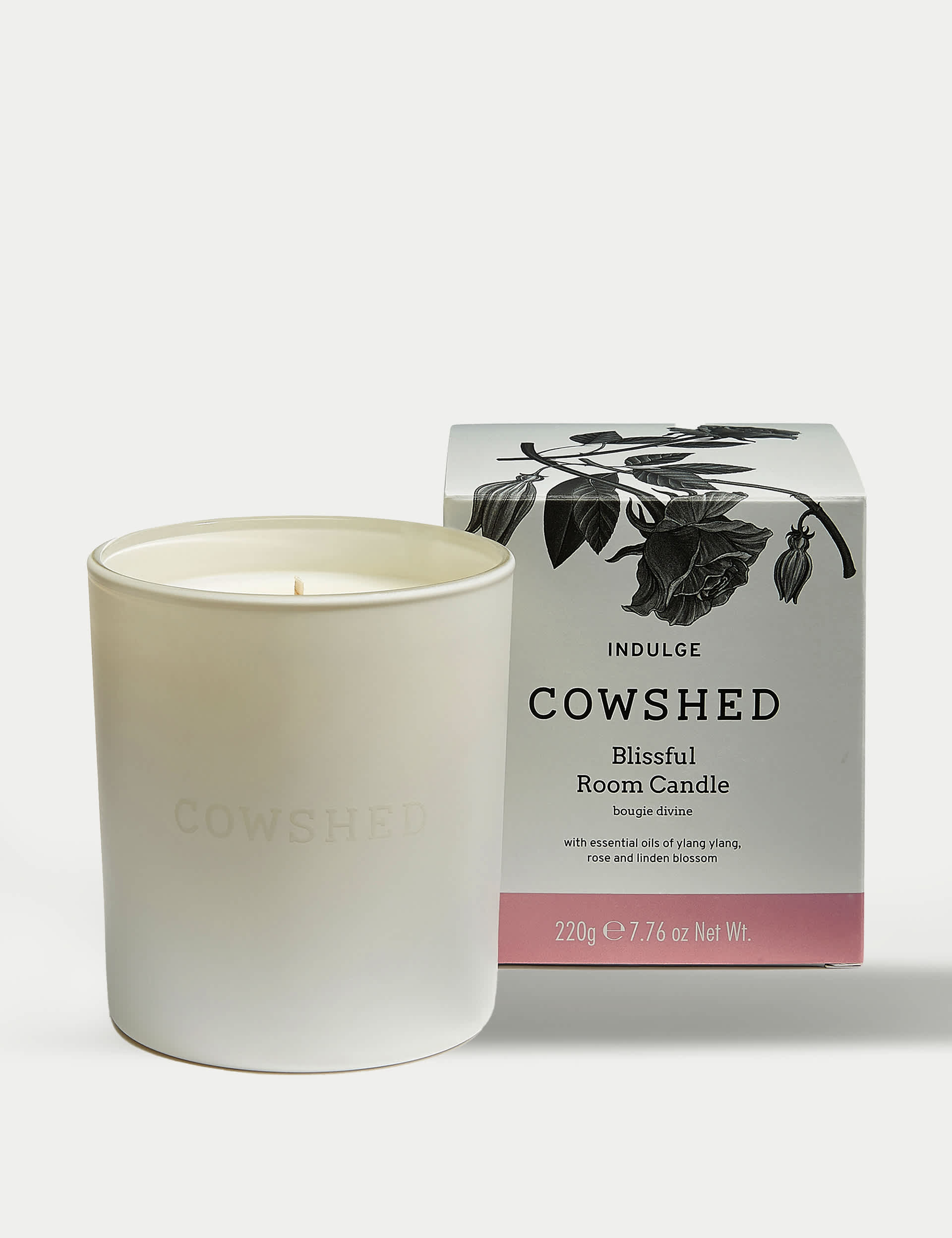 Indulge floral scented soy wax candle 220g, UK version