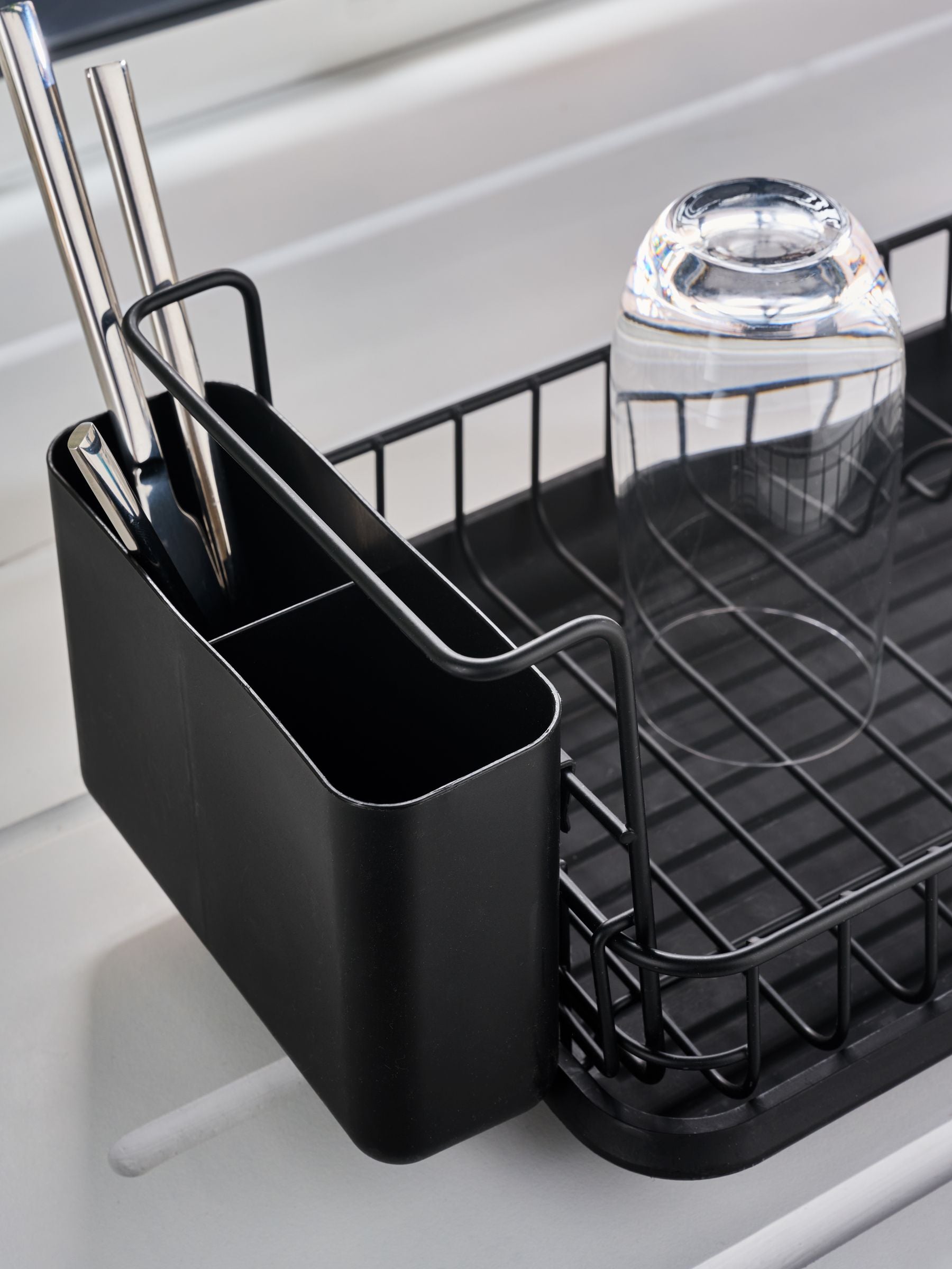 Black mini space-saving drainer 15.5cm x 43cm x 21.5cm - British product